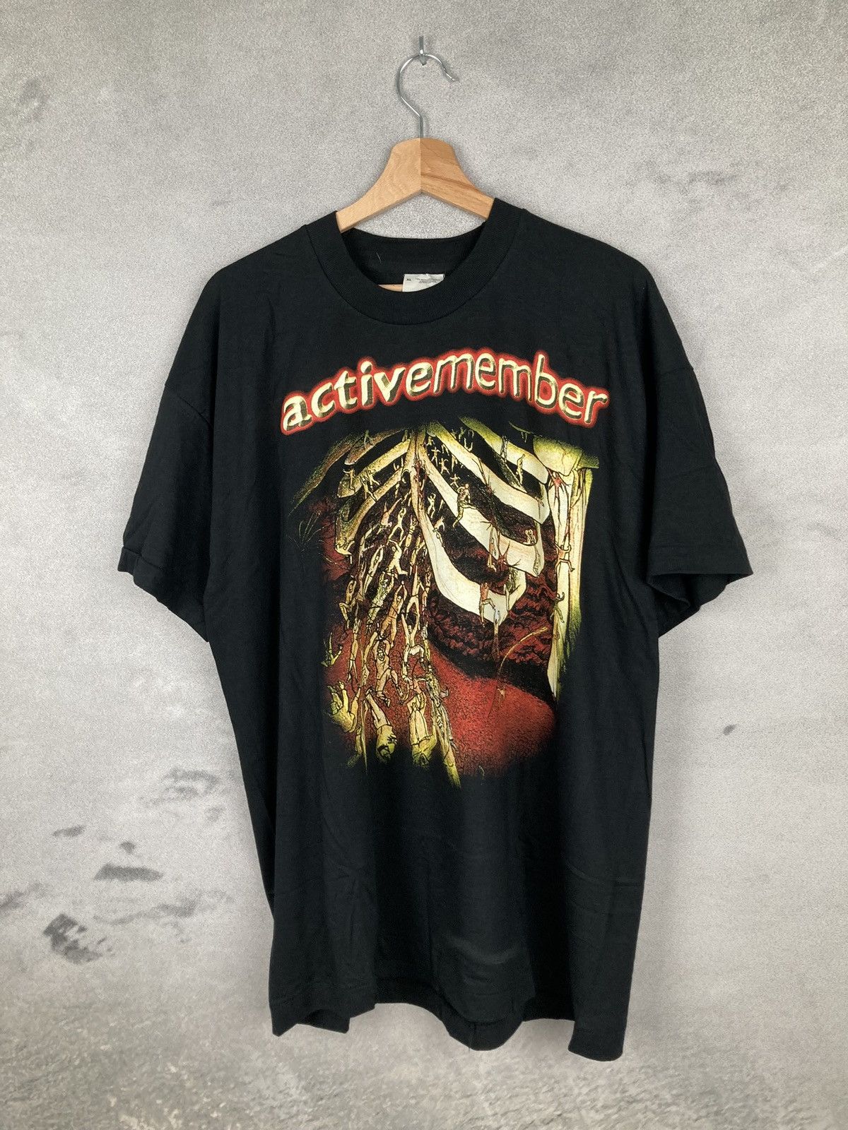 Band Tees Vintage 90s Single Stitch Activemember Rap Tee Band Art Size US XL / EU 56 / 4 - 4 Thumbnail