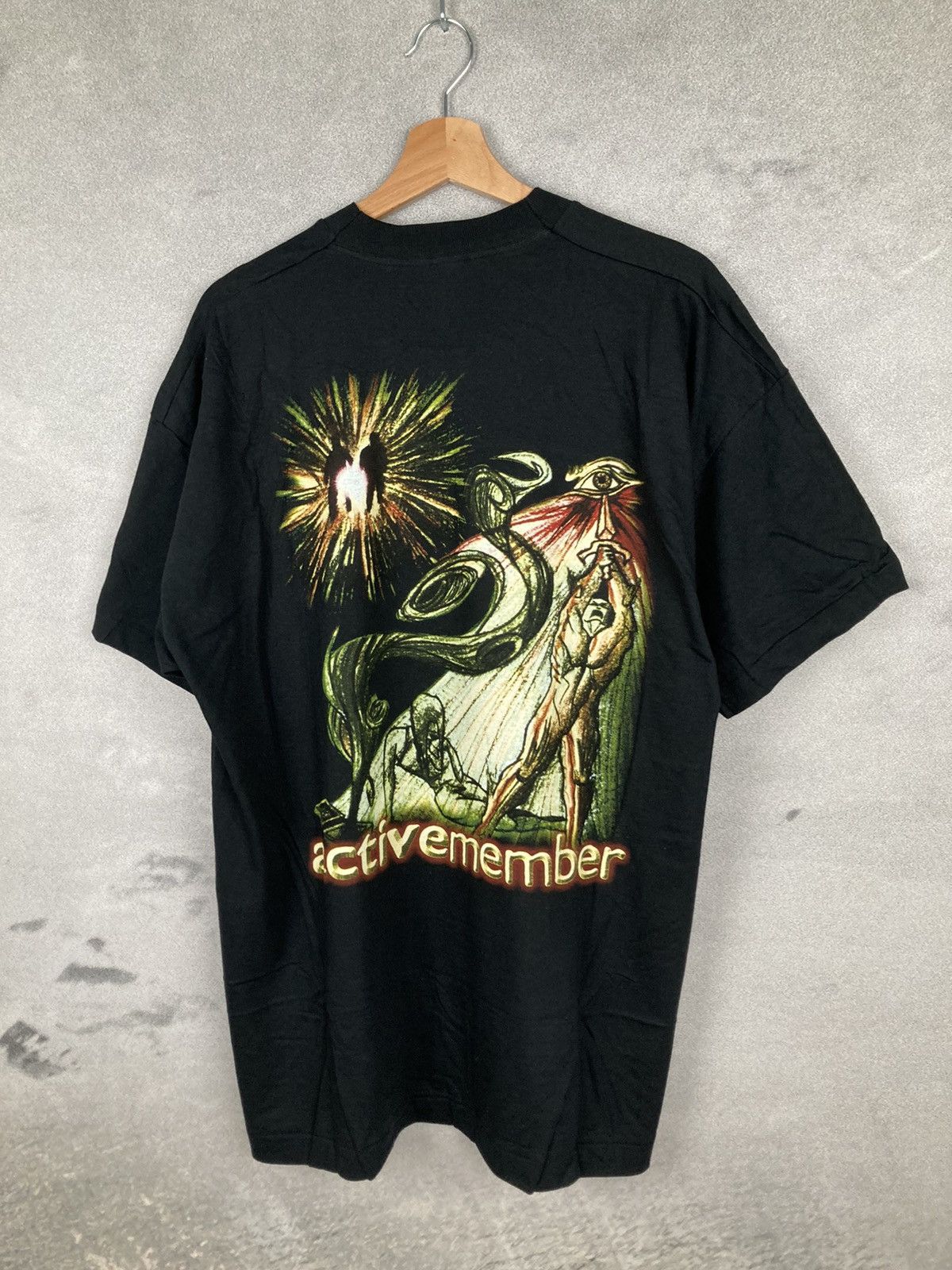 Band Tees Vintage 90s Single Stitch Activemember Rap Tee Band Art Size US XL / EU 56 / 4 - 2 Thumbnail