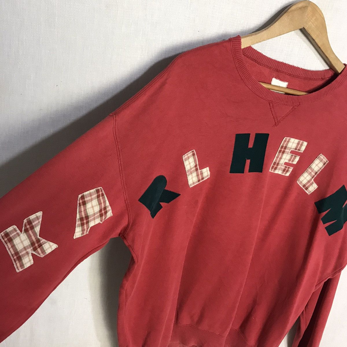 Karl Helmut Karl helmut big spellout crewneck sweatshirt Size US XL / EU 56 / 4 - 3 Thumbnail