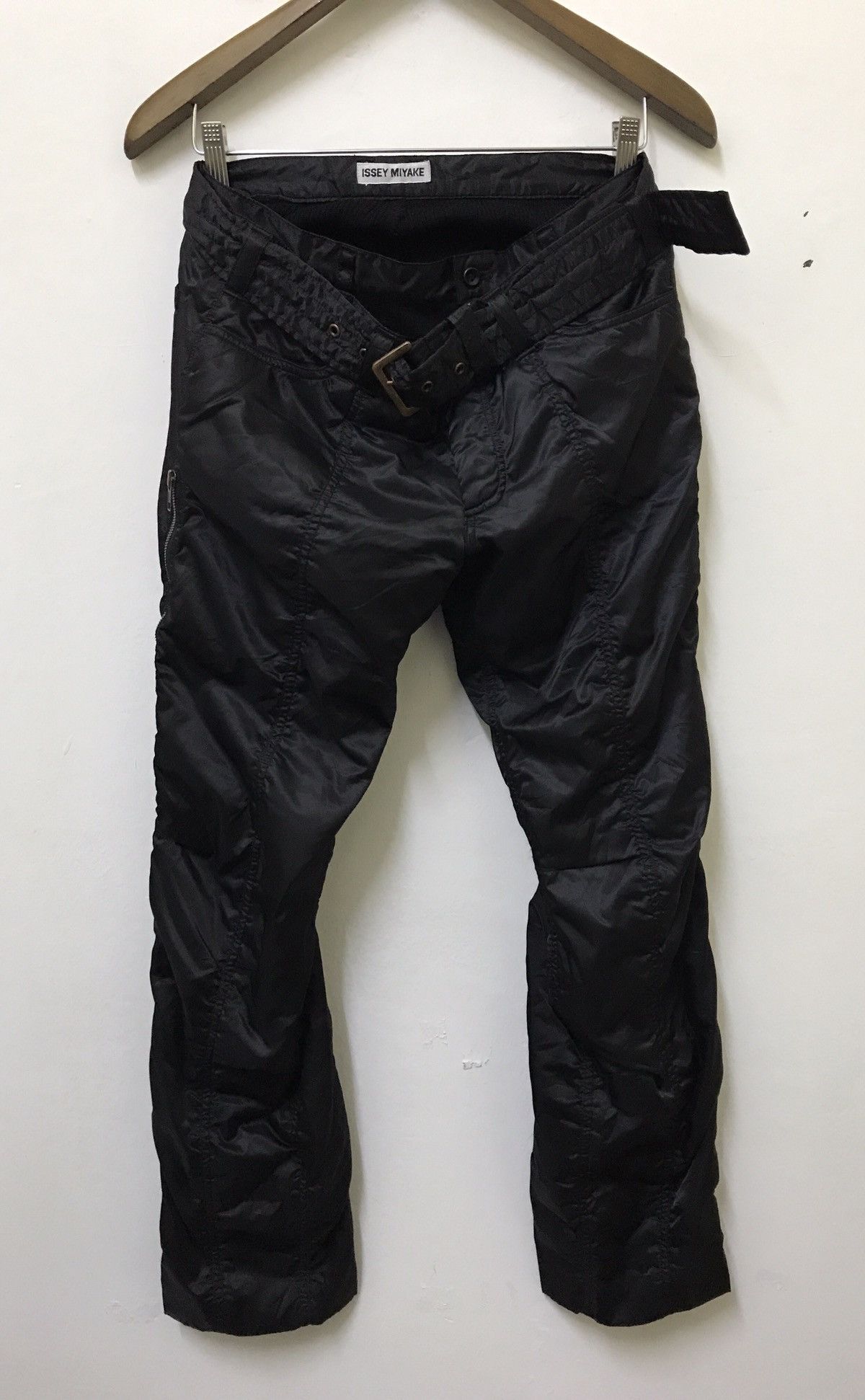 Issey miyake parachute pants store