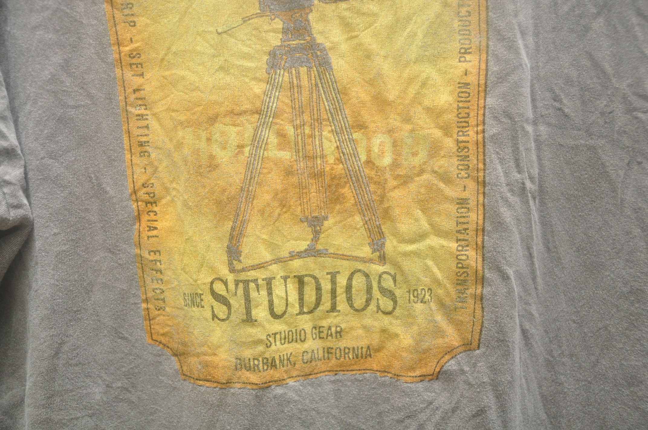Vintage Vintage Warner Bros Studios Store 2000s t-shirt tee Size US XL / EU 56 / 4 - 4 Thumbnail