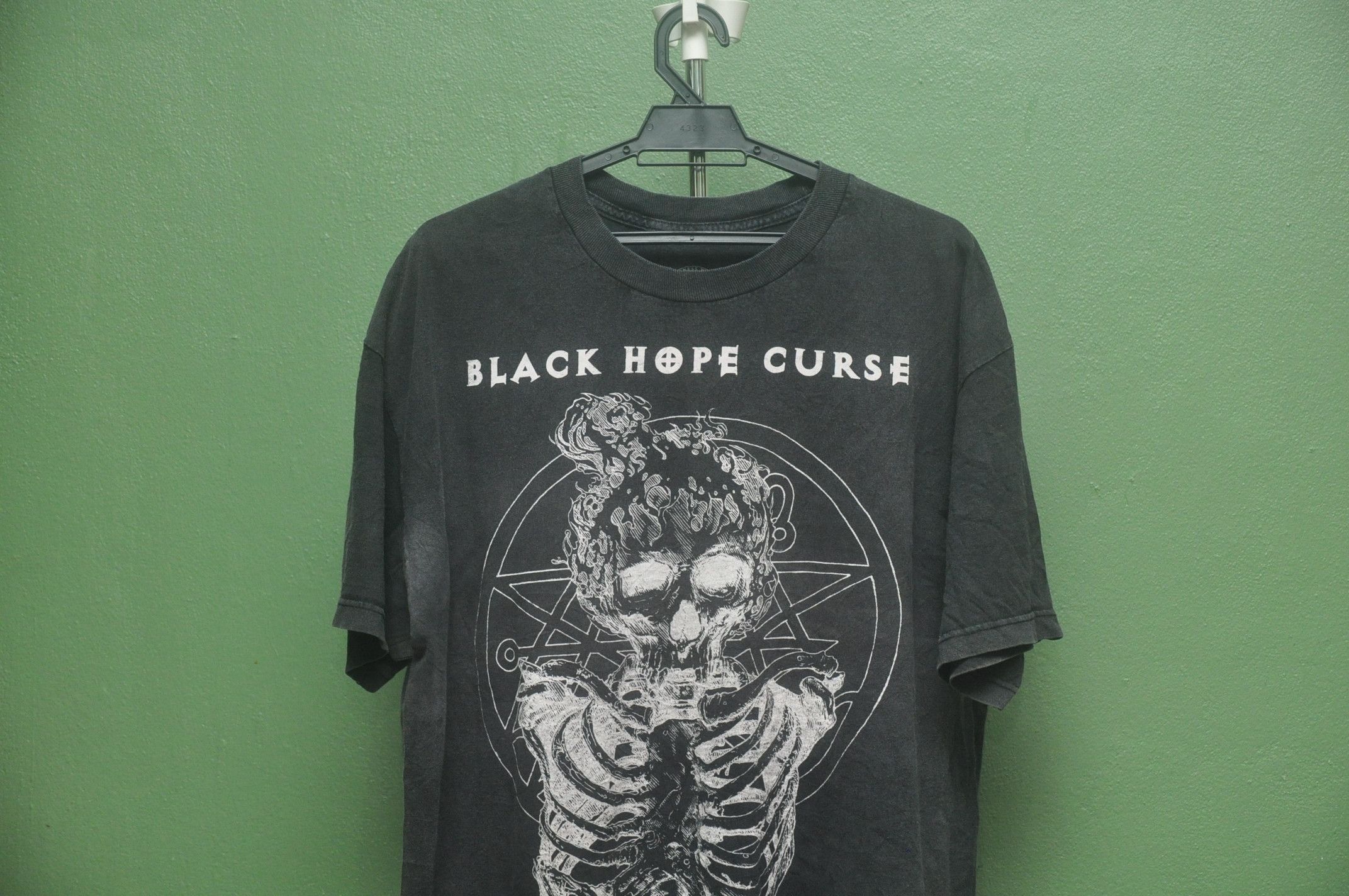 Japanese Brand × Vintage Vintage Black Hope Curse In Darkness We Stand Shirt Size US XL / EU 56 / 4 - 4 Thumbnail