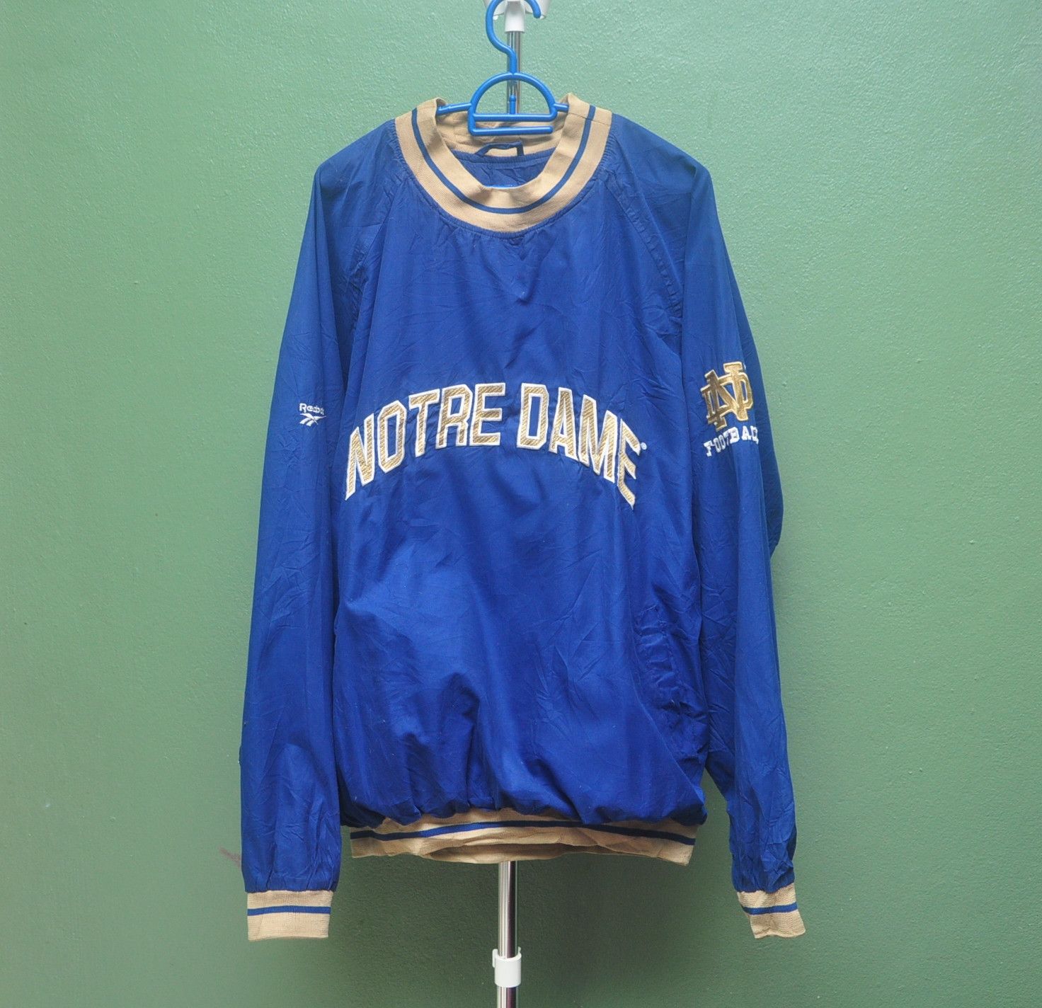 Japanese Brand × Vintage Vintage Notre Dome Football Reebok Streetwear Fashion Size US L / EU 52-54 / 3 - 1 Thumbnail