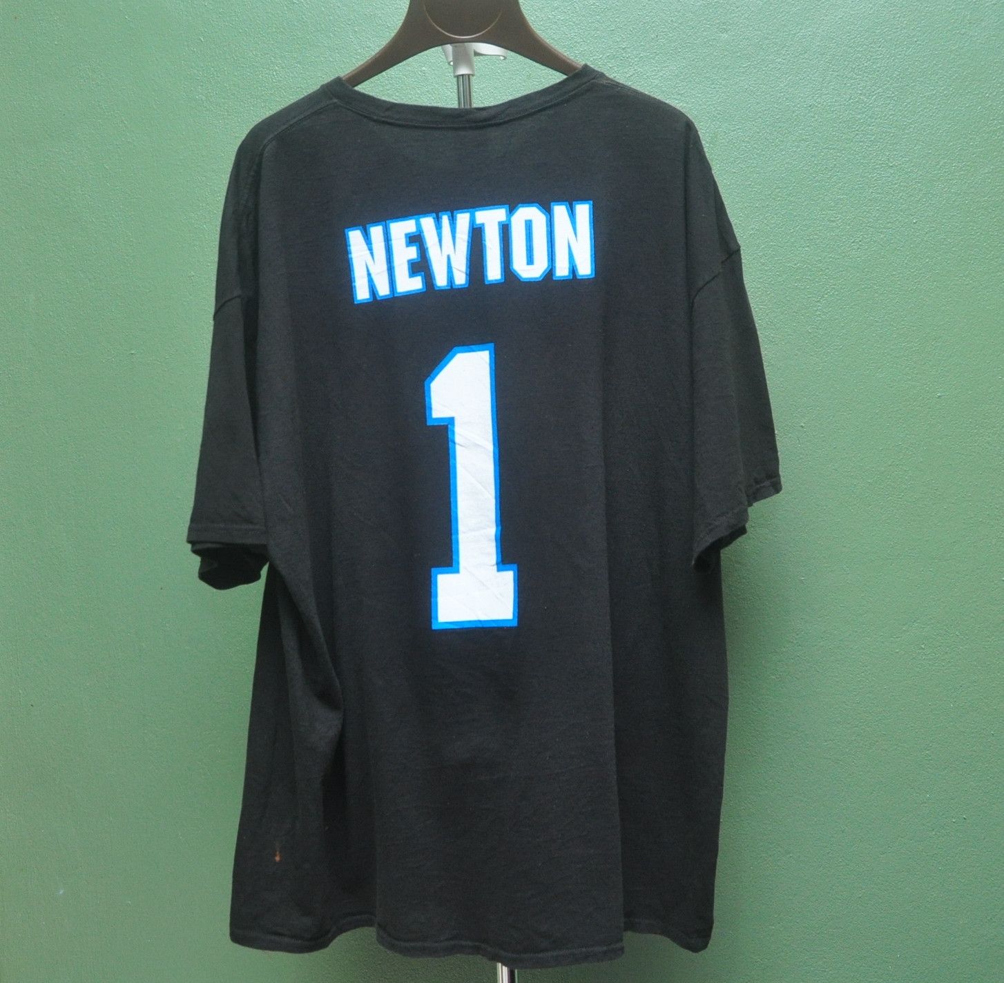 NFL × Vintage Newton Supercam Superman Style Black Colour Shirt Size US XL / EU 56 / 4 - 2 Thumbnail