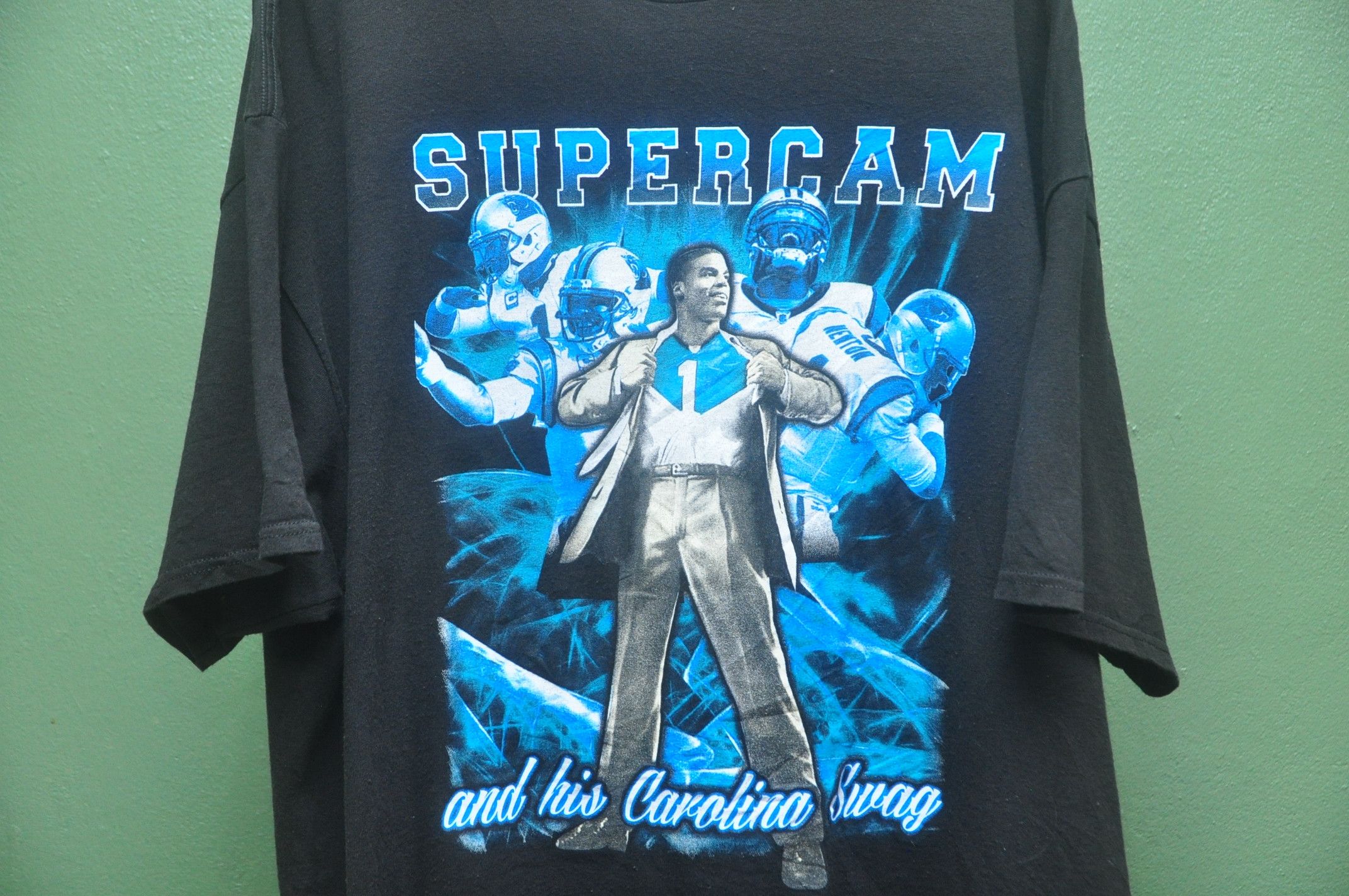 NFL × Vintage Newton Supercam Superman Style Black Colour Shirt Size US XL / EU 56 / 4 - 3 Thumbnail