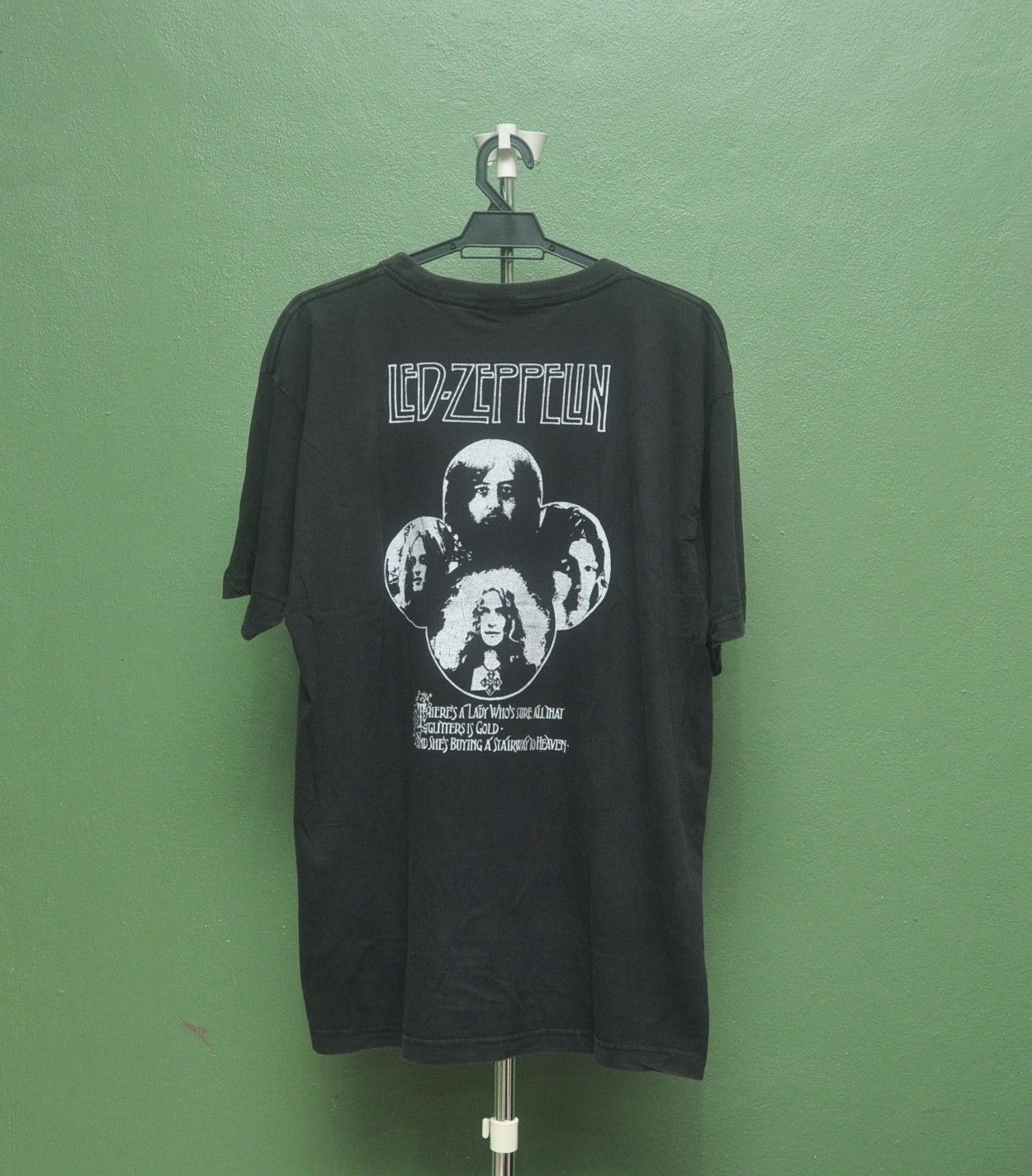 Band Tees Vintage Led Zeppelin Band Music Streetwear Fashion Style Size US L / EU 52-54 / 3 - 1 Thumbnail