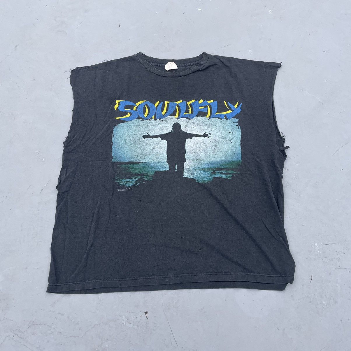 Vintage 1998 Soulfly Shirt 2024