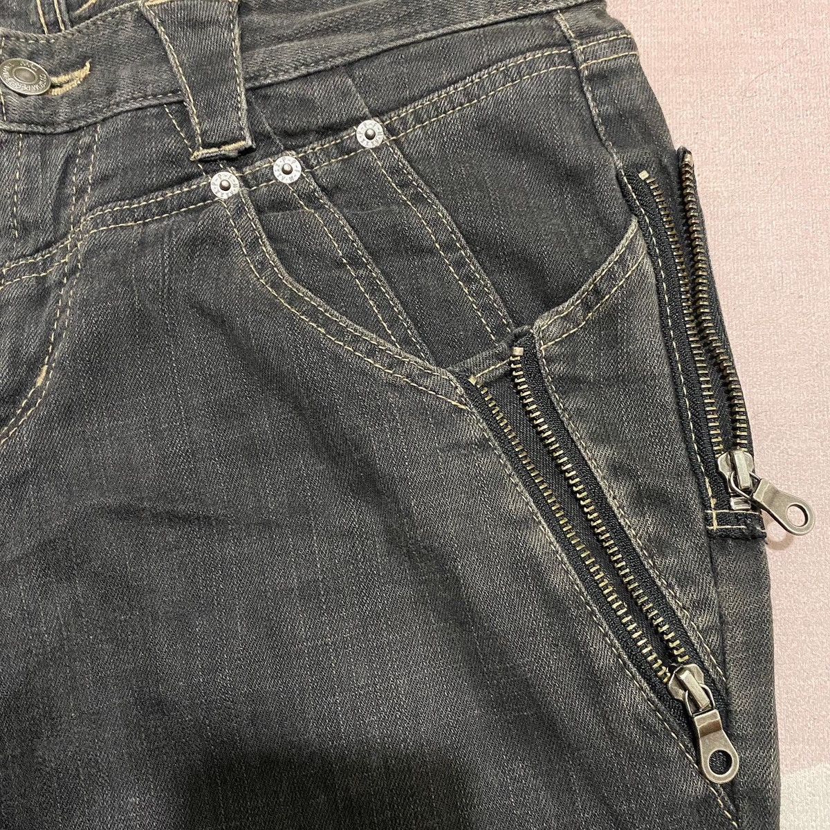 Julius PPFM MULTIPLE ZIPPER DENIM JULIUS STYLE Size US 30 / EU 46 - 2 Thumbnail