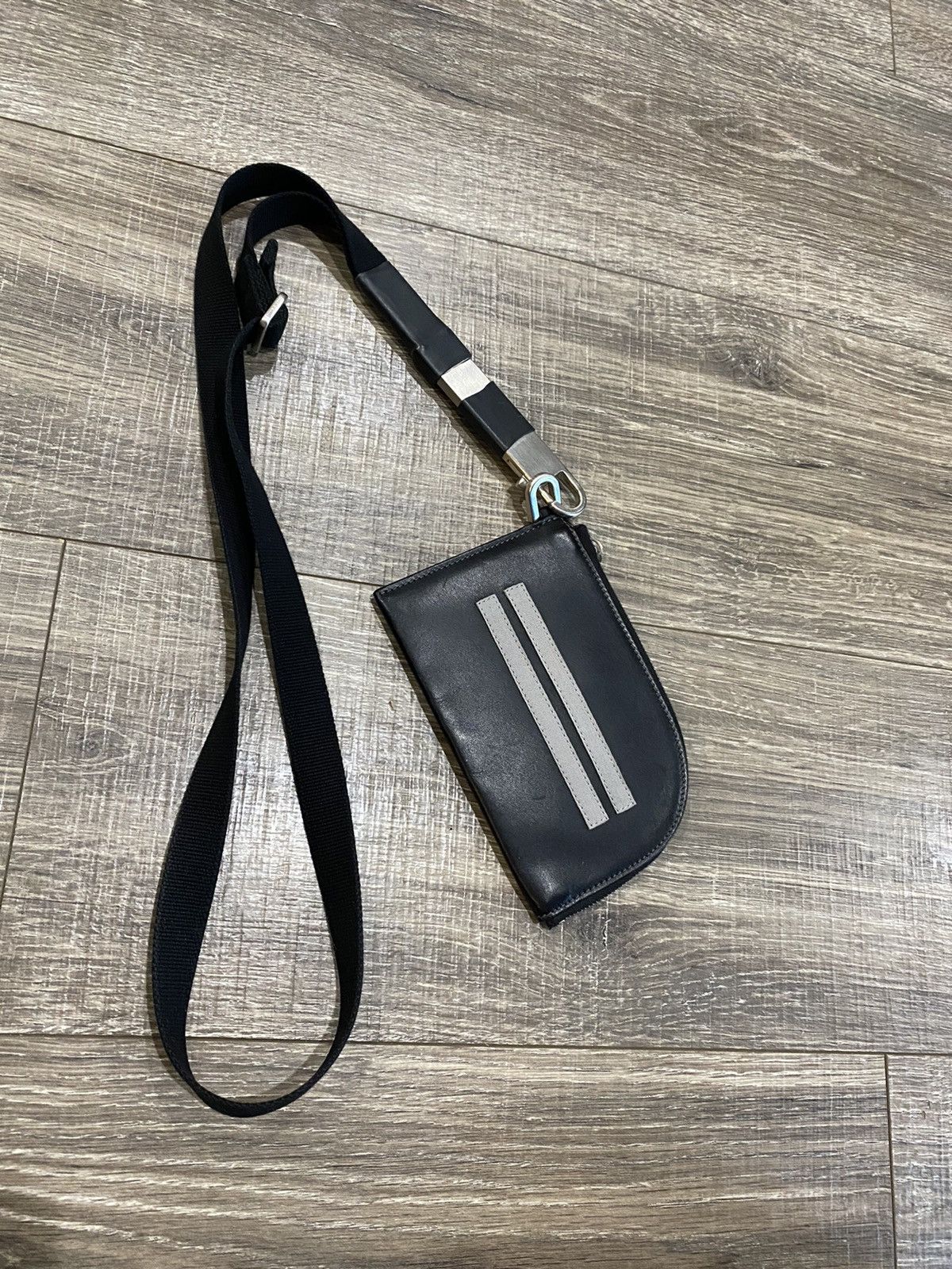 Rick Owens Rick Owens leather neck wallet and detachable