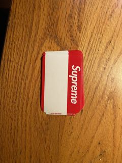 Supreme x Louis Vuitton Set of 2 Name Tags – Cheap Willardmarine