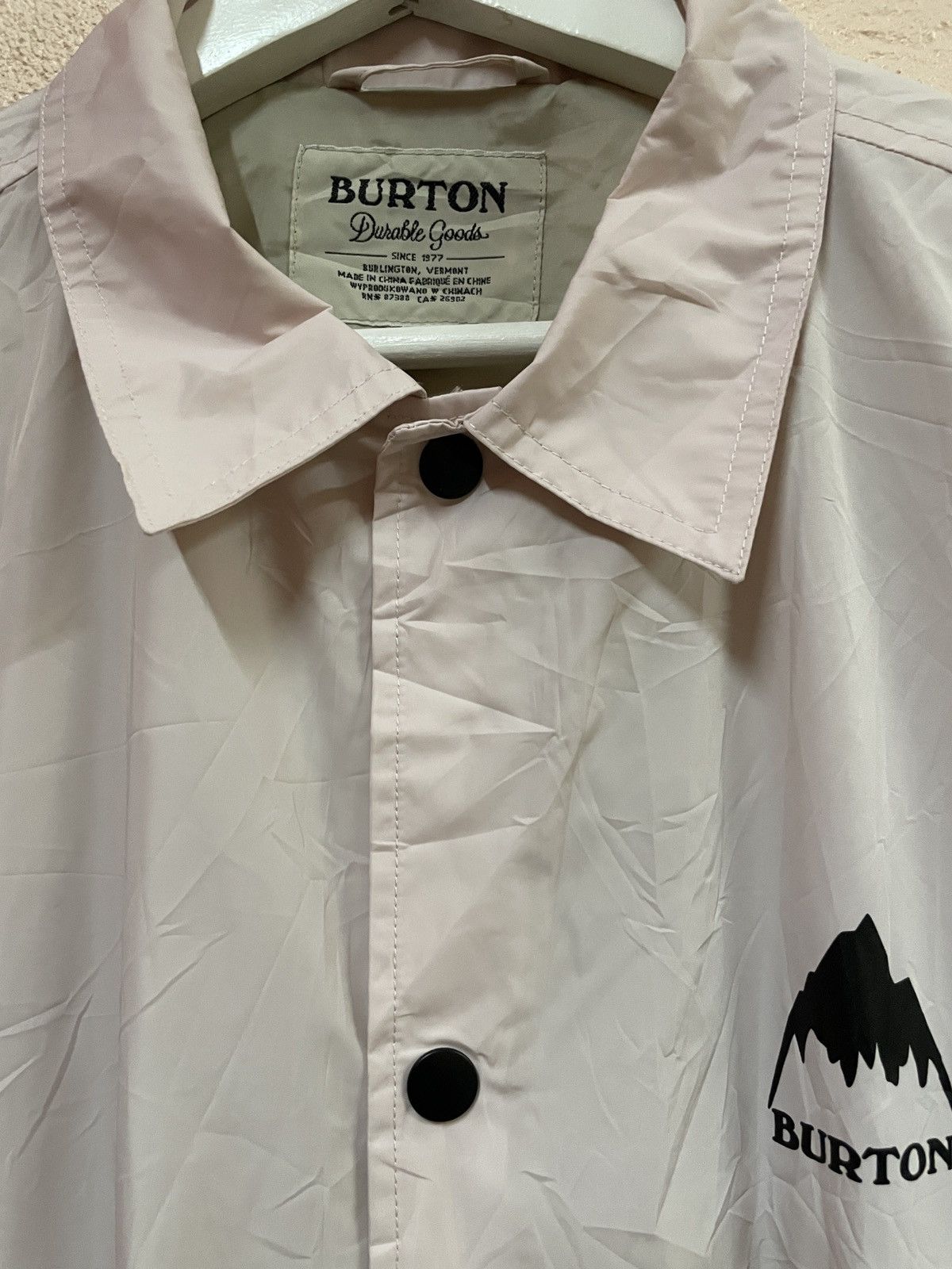 Burton Burton Durable Goods coach varsity Snap Button Big Logo Size US M / EU 48-50 / 2 - 4 Thumbnail