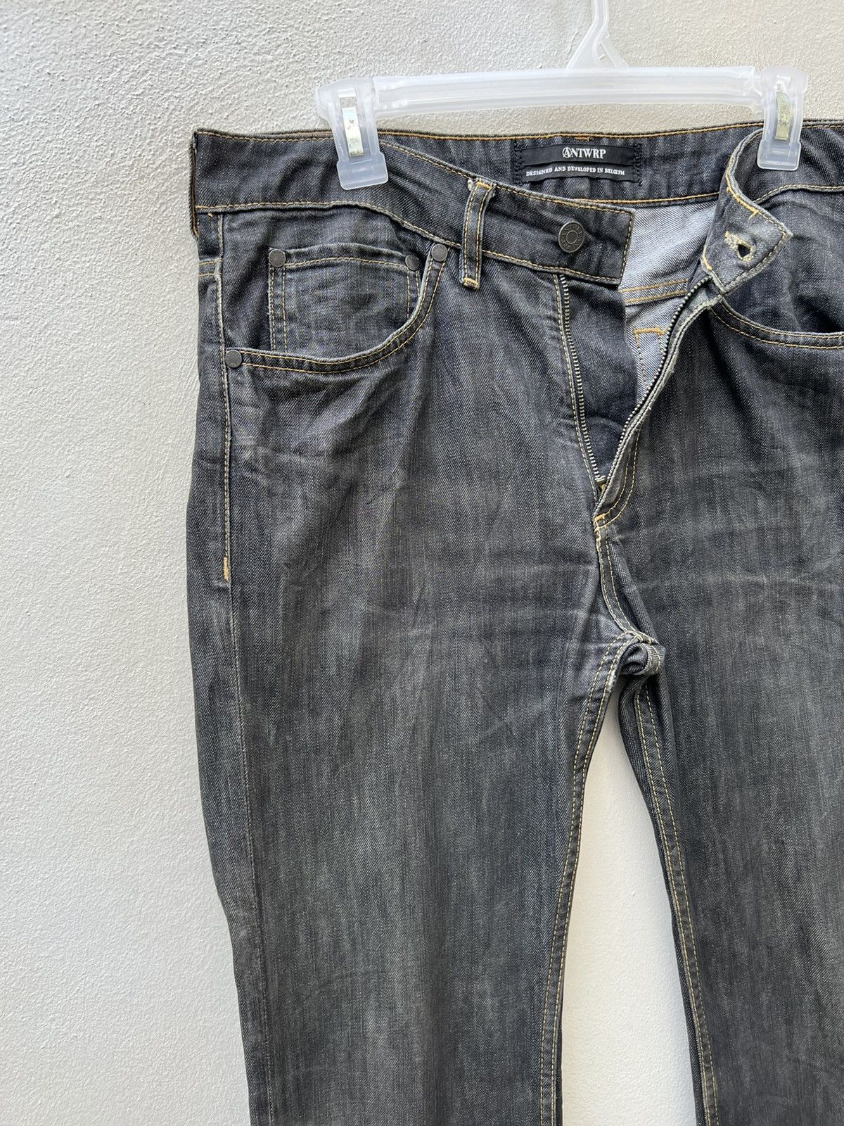 Vintage Vintage ANTWRP Belgium Distressed Faded Black Denim Jeans Size US 32 / EU 48 - 9 Thumbnail