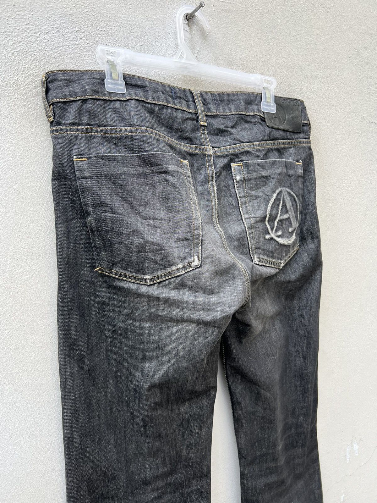 Vintage Vintage ANTWRP Belgium Distressed Faded Black Denim Jeans Size US 32 / EU 48 - 16 Thumbnail