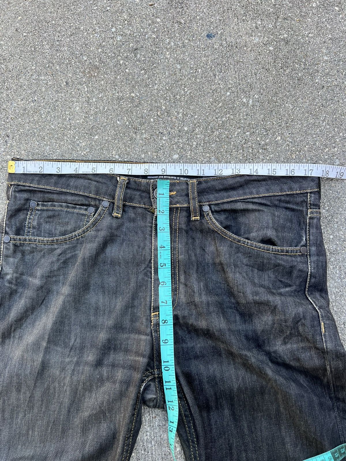 Vintage Vintage ANTWRP Belgium Distressed Faded Black Denim Jeans Size US 32 / EU 48 - 2 Thumbnail