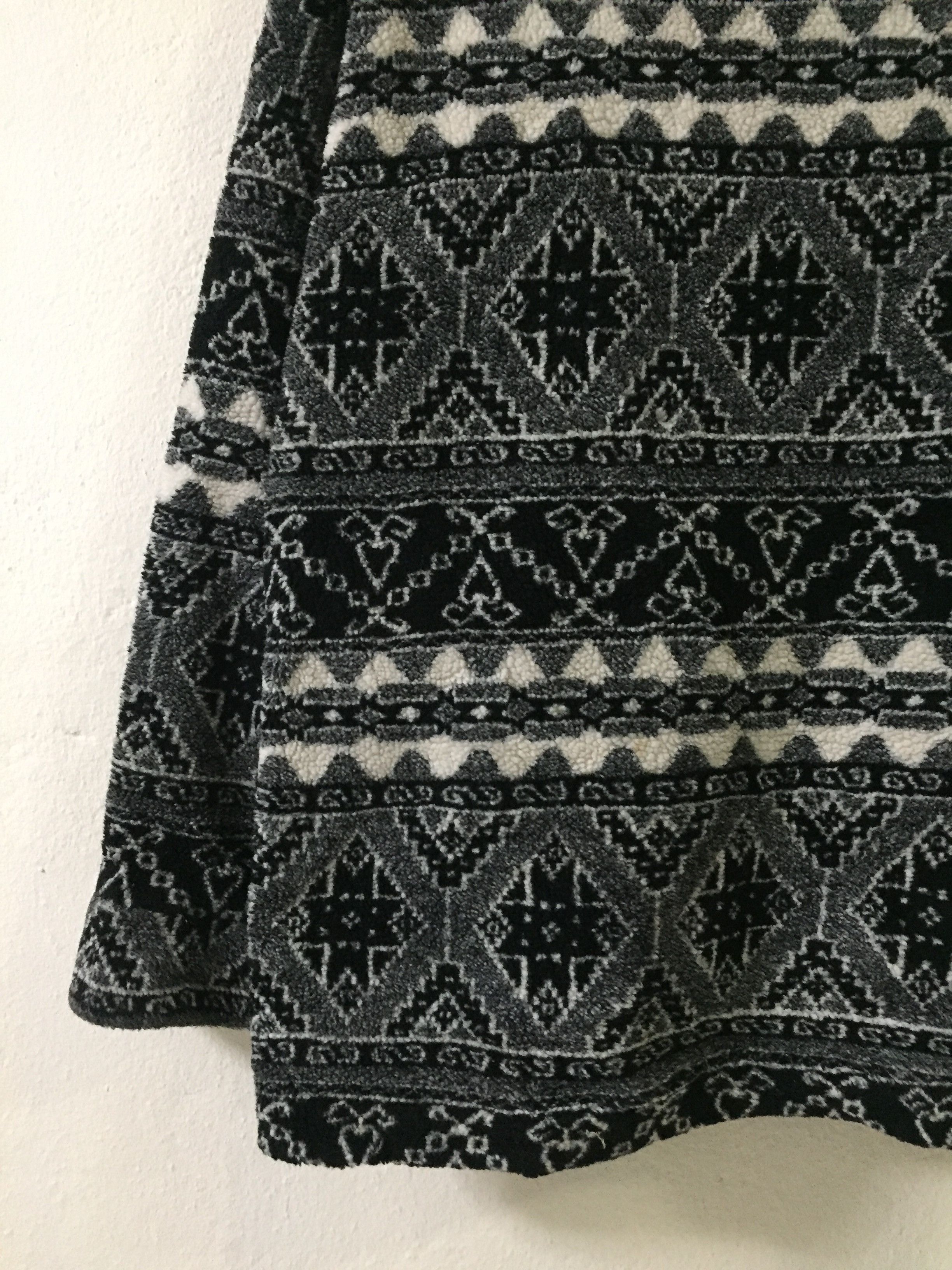 Maui and Sons Vintage Maui And Sons Navajo Fleece Jacket Size US L / EU 52-54 / 3 - 11 Thumbnail