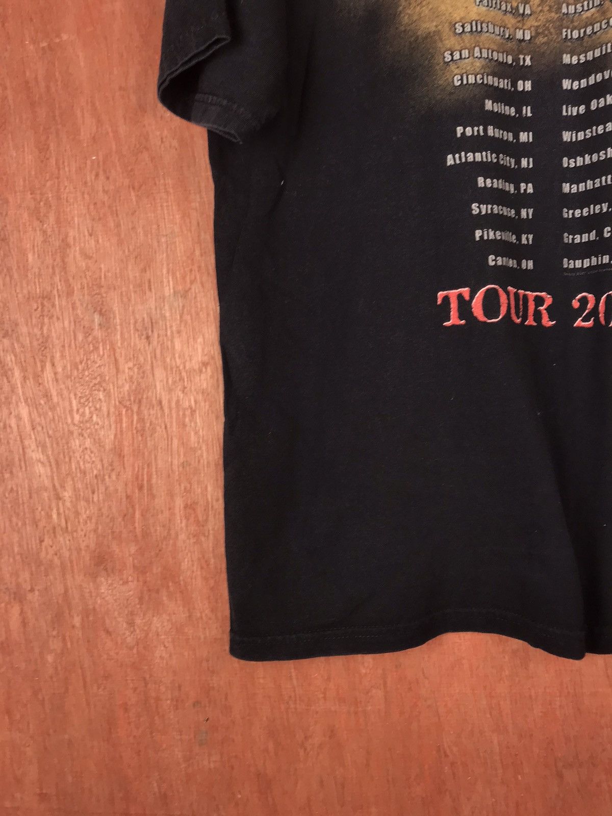 Band Tees × Vintage Trace Adkins Dangerous Man Touring T-Shirt #2240 Size US M / EU 48-50 / 2 - 10 Thumbnail