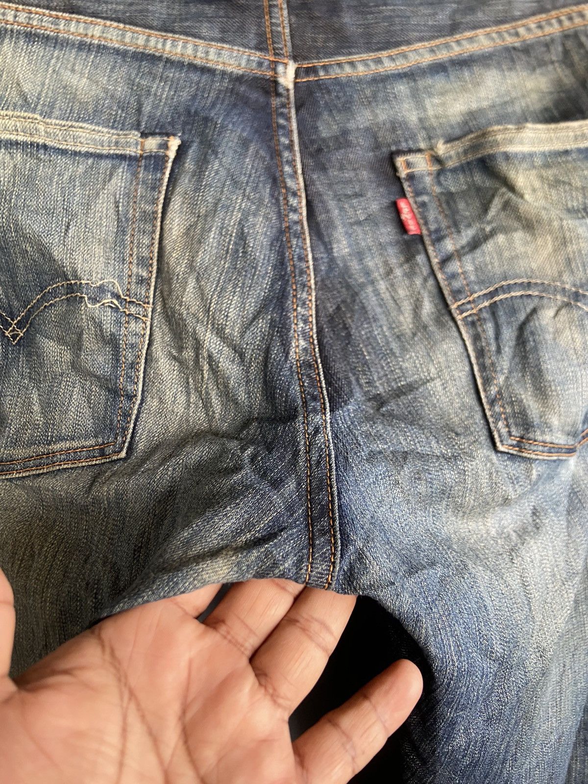 Levi’s 551 Distressed Denim