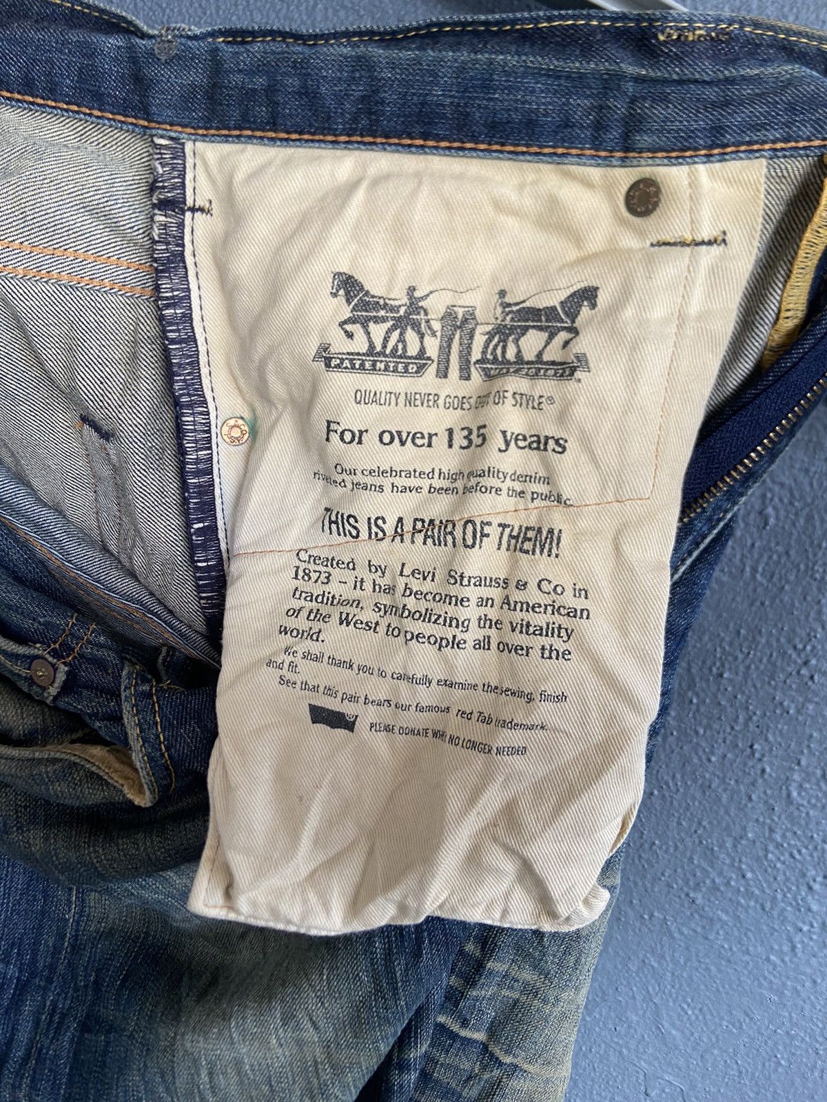 Levi’s 551 Distressed Denim