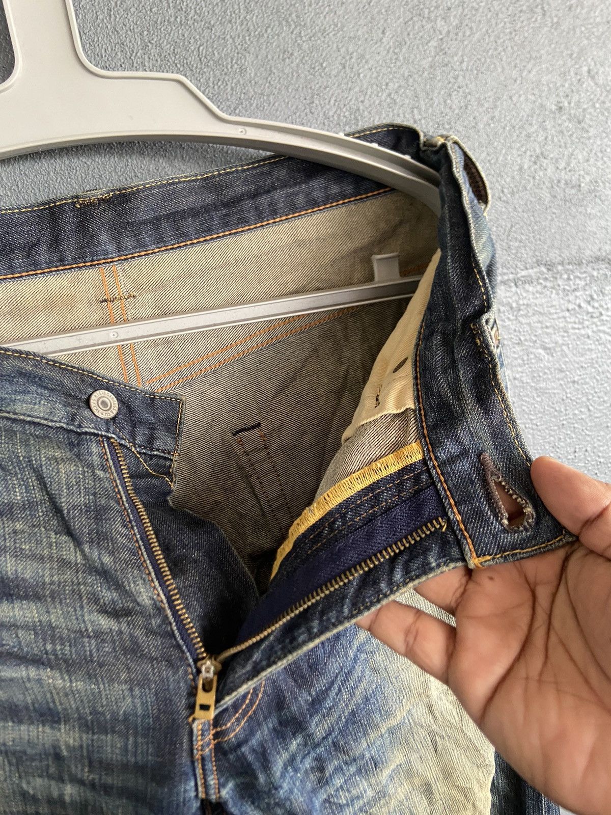 Levi’s 551 Distressed Denim