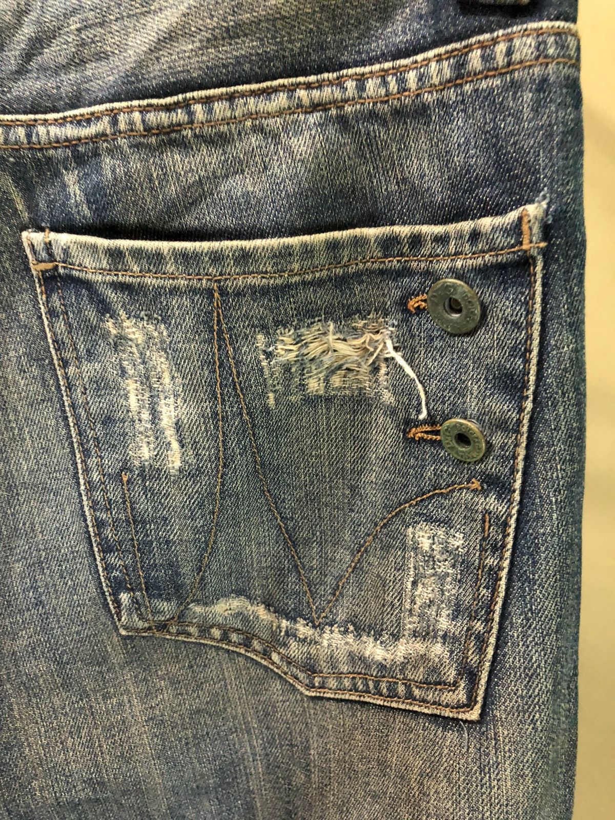 Dolce & Gabbana Vintage Dolce & Gabbana Distressed Denim Jeans Size US 32 / EU 48 - 10 Thumbnail