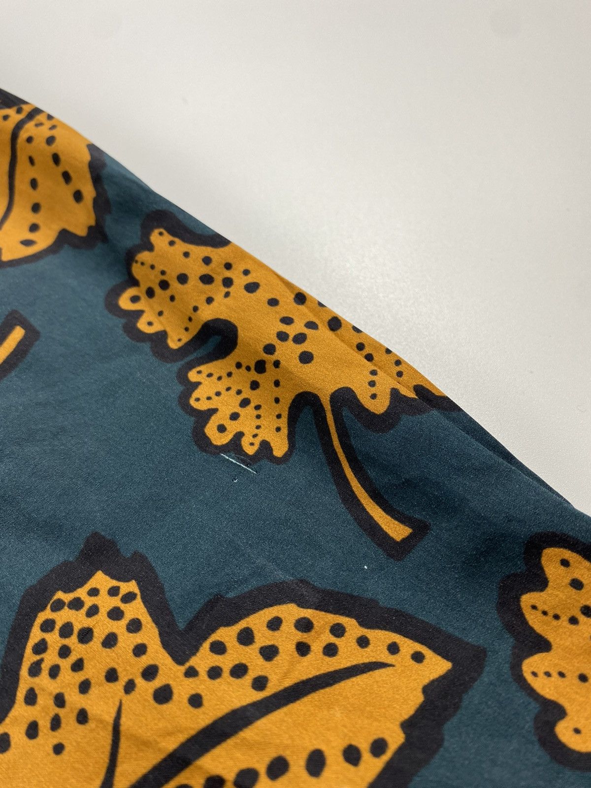 Burberry Prorsum Burberry Prorsum F/W’14 Leaf Print Shirt Size US XL / EU 56 / 4 - 4 Thumbnail