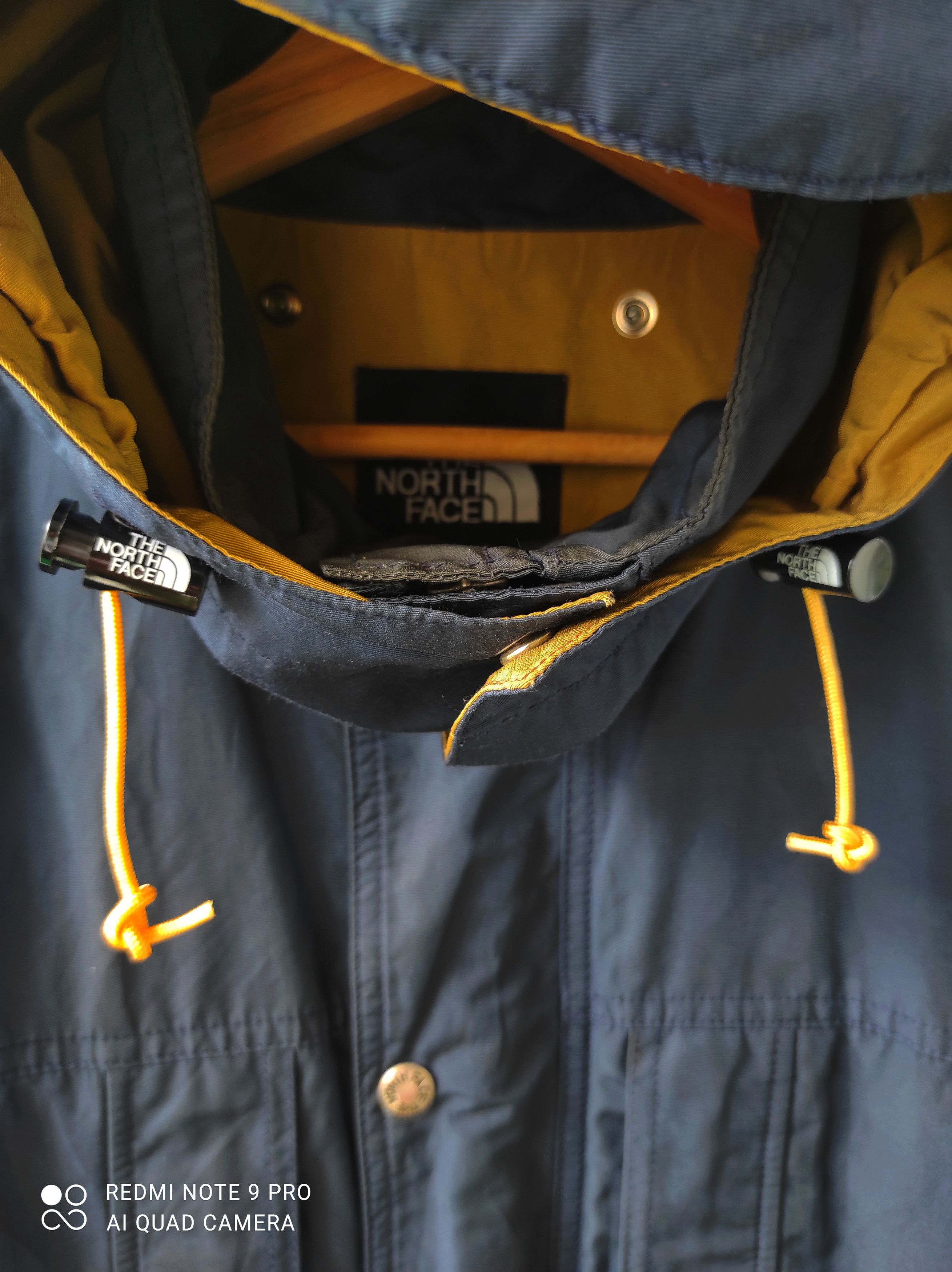 The North Face The North Face Light Jacket Size US M / EU 48-50 / 2 - 4 Thumbnail