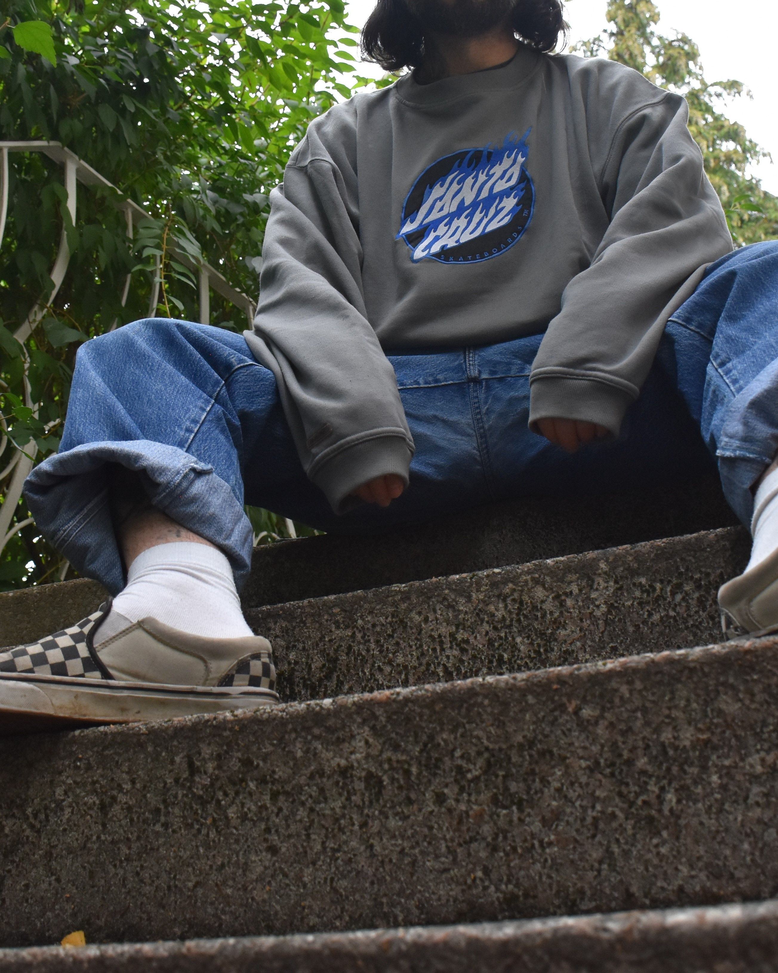 Santa Cruz Skateboards 90s Santa Cruz Sweatshirt flamme logo skate Size US L / EU 52-54 / 3 - 1 Thumbnail