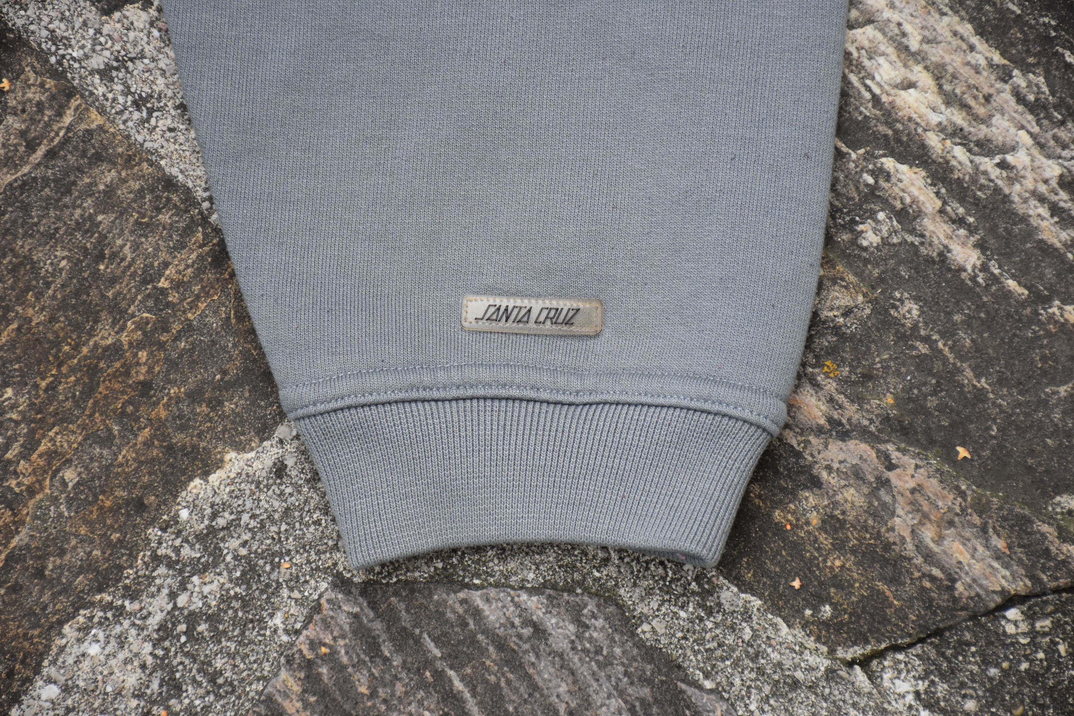 Santa Cruz Skateboards 90s Santa Cruz Sweatshirt flamme logo skate Size US L / EU 52-54 / 3 - 7 Thumbnail
