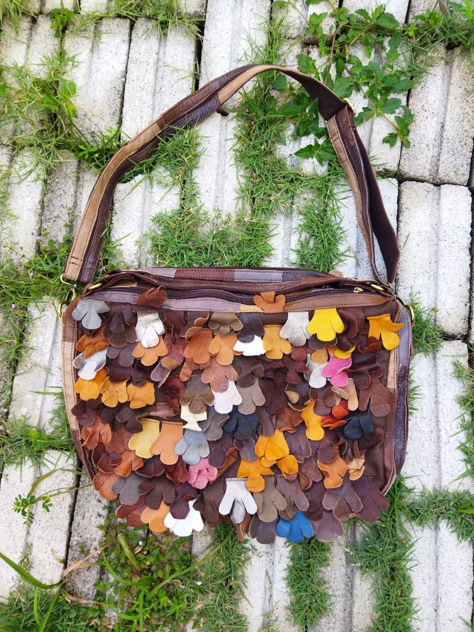 Bittoko Zukkoi Japan Sling Bag