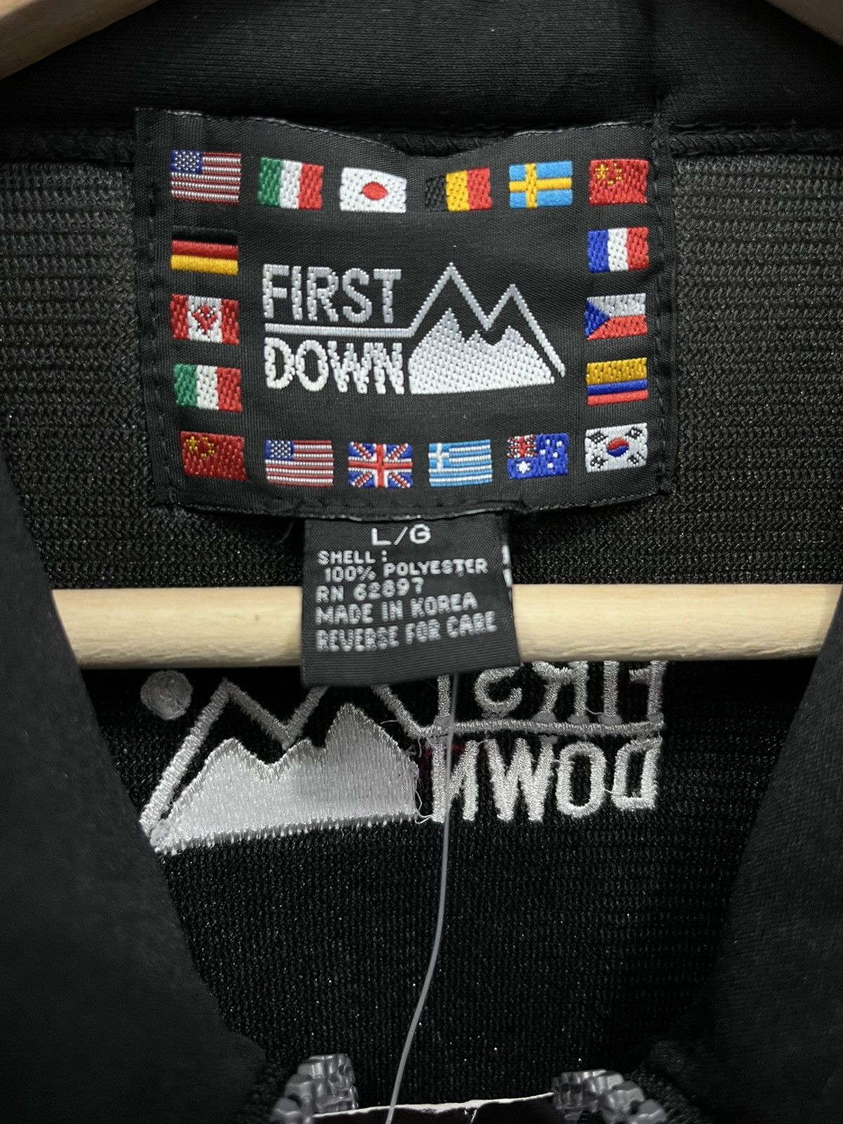 First MFG Co. Vintage FIRSTDOWN Polyester Sponge Sweat Shirt New Old Stock Size US L / EU 52-54 / 3 - 6 Thumbnail