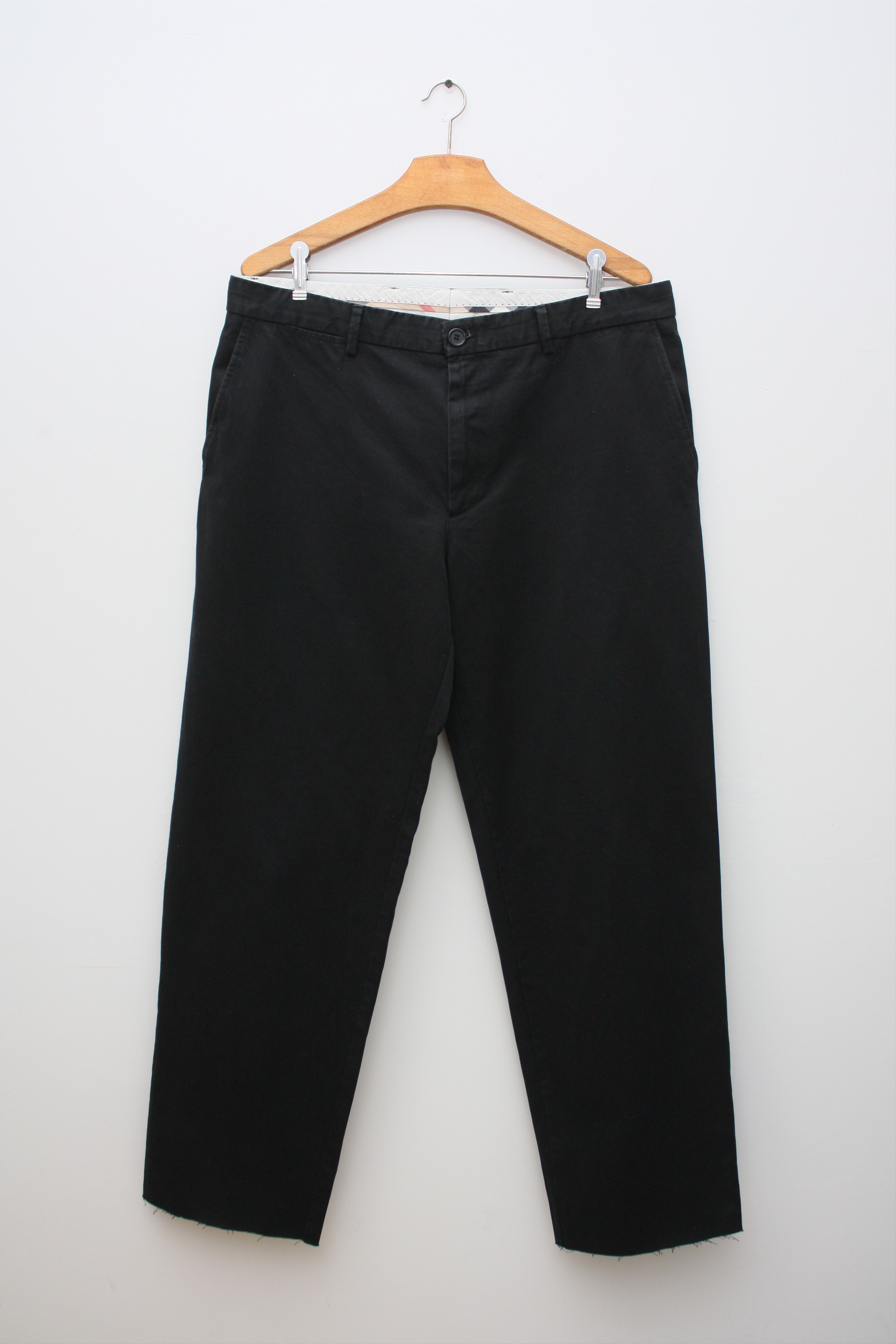 Burberry Burberry Dark Navy Chino Pants Size 48 Men's Size US 34 / EU 50 - 2 Thumbnail