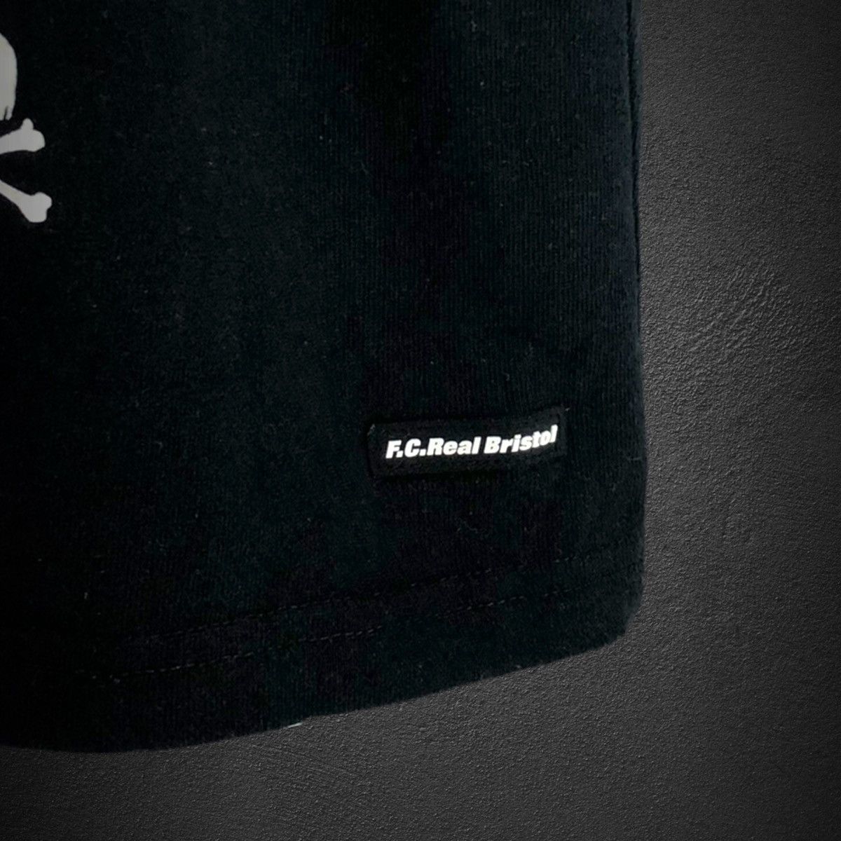 F.C.R.B × Mastermind Japan Bristol x MMJ - Team Shirt / Tee FCRB-170094 Size US L / EU 52-54 / 3 - 6 Thumbnail