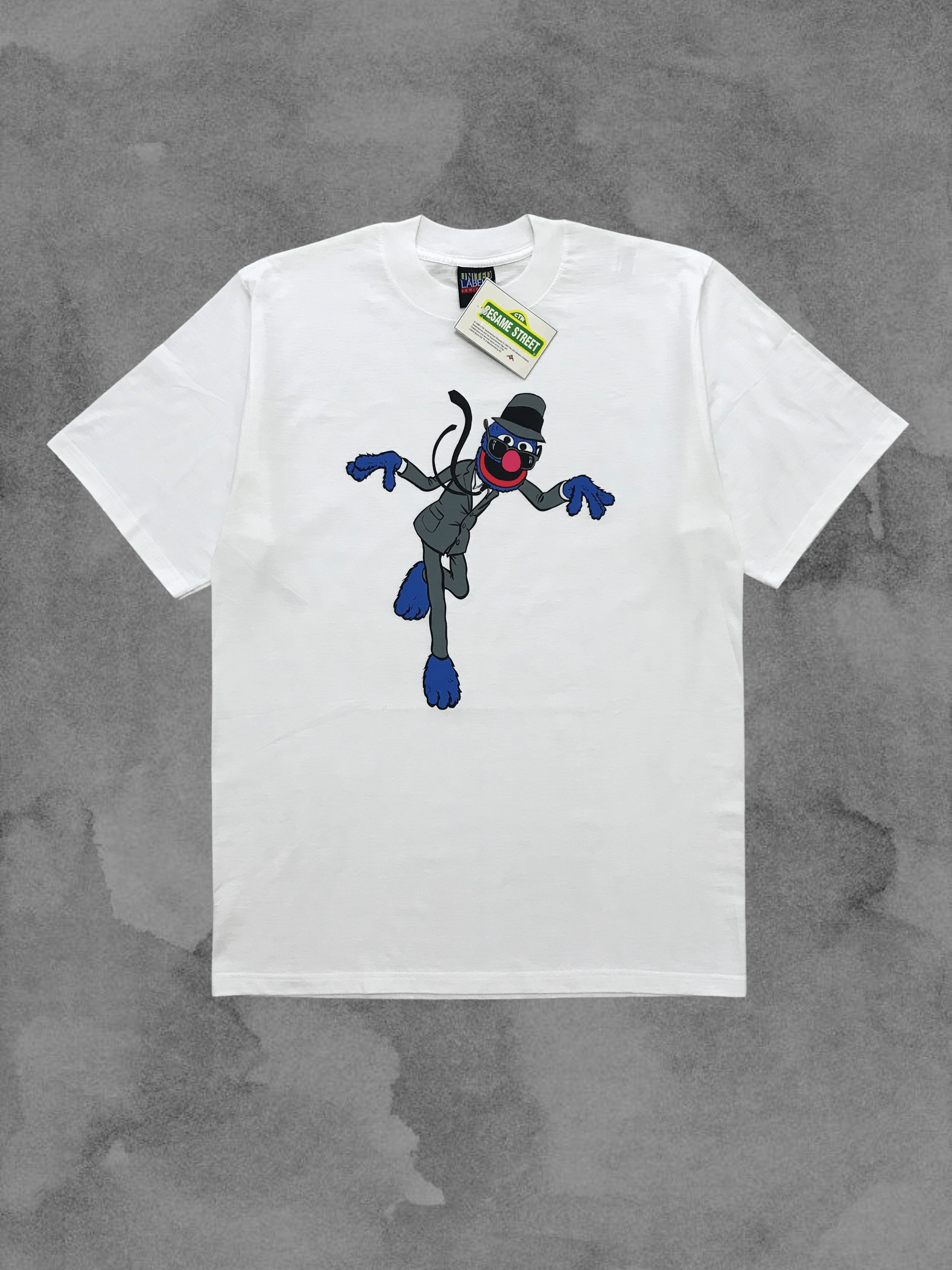 Cartoon Network GROVER Sesame Street 1999 Vintage T-Shirt Tee 90s Kaws Grail Size US L / EU 52-54 / 3 - 1 Thumbnail