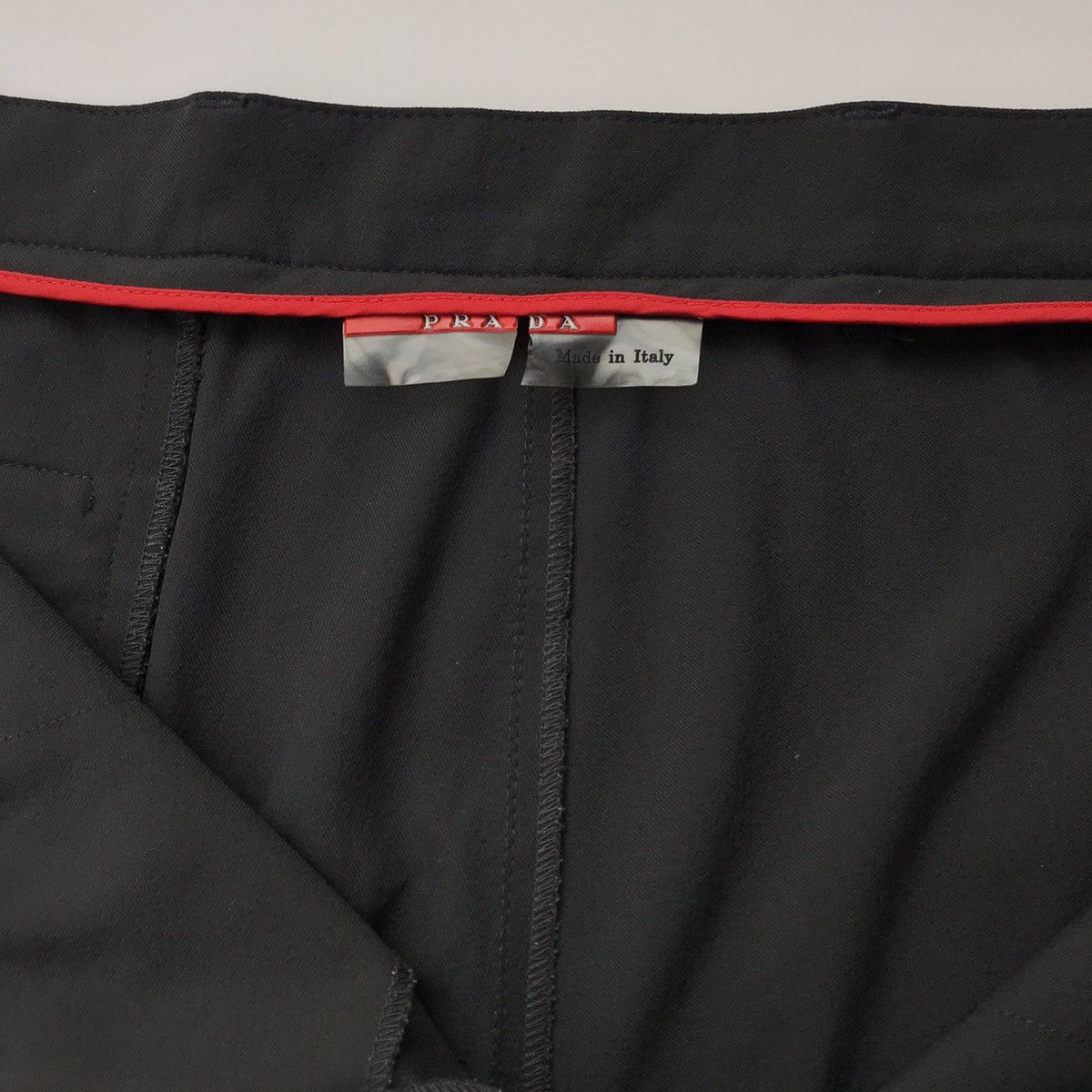 Prada Prada nylon sport/casual pants Size US 37 - 4 Thumbnail