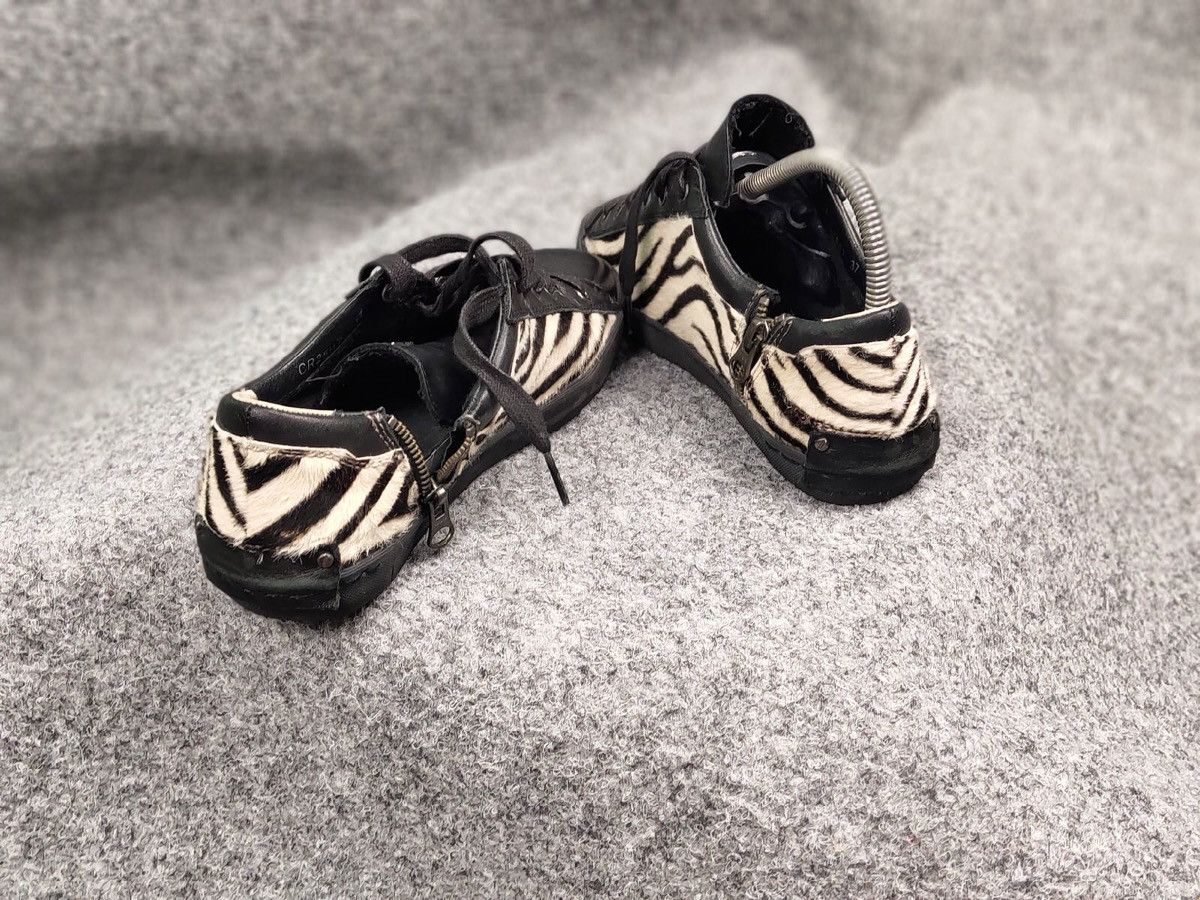 Crime London Crime London exclusive shoes Zebra leather unisex Sneakers Size US 5.5 / EU 38 - 16 Thumbnail