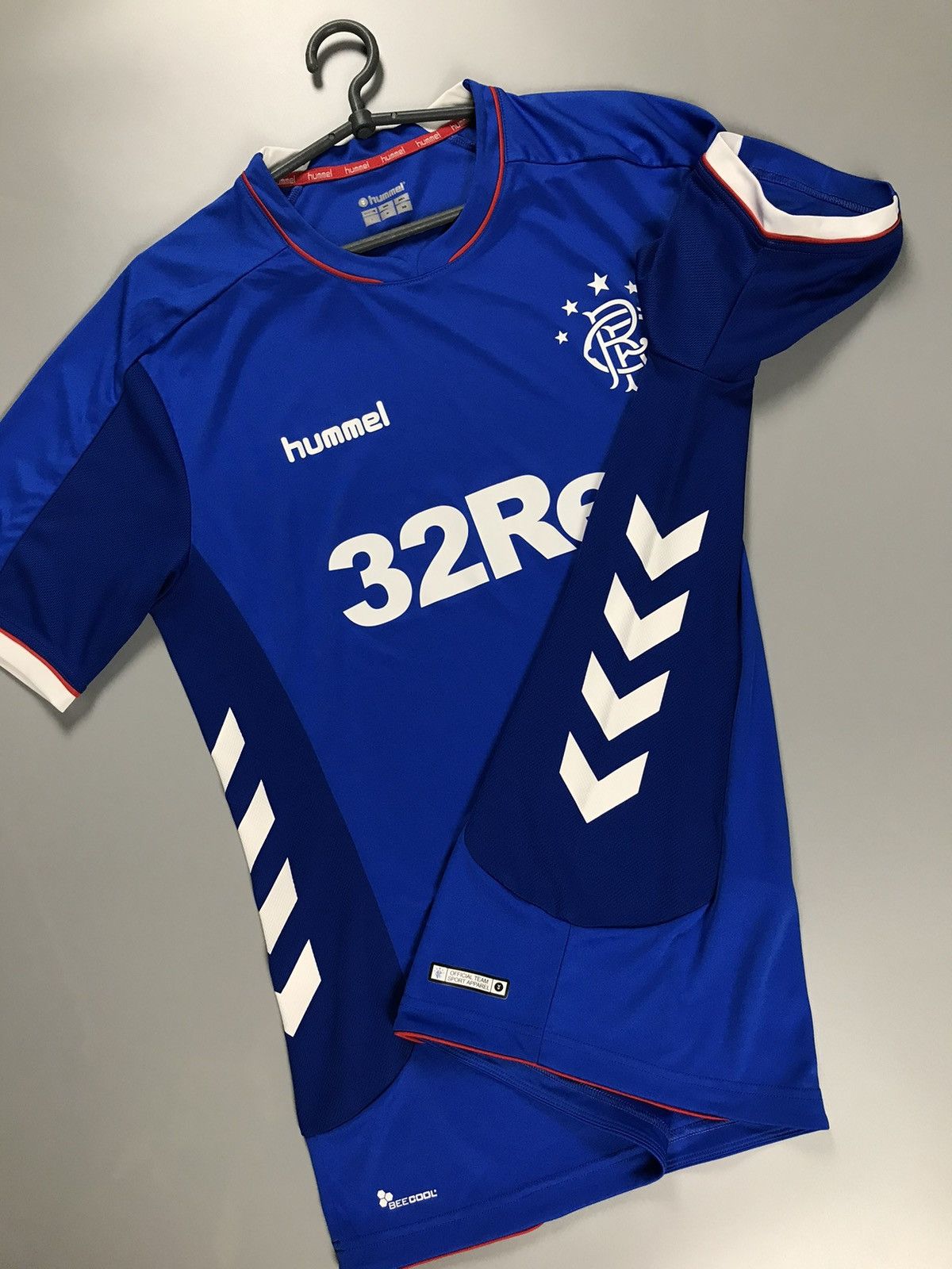 Hummel Glasgow Rangers FC Hummel Soccer Jersey Size US L / EU 52-54 / 3 - 3 Thumbnail
