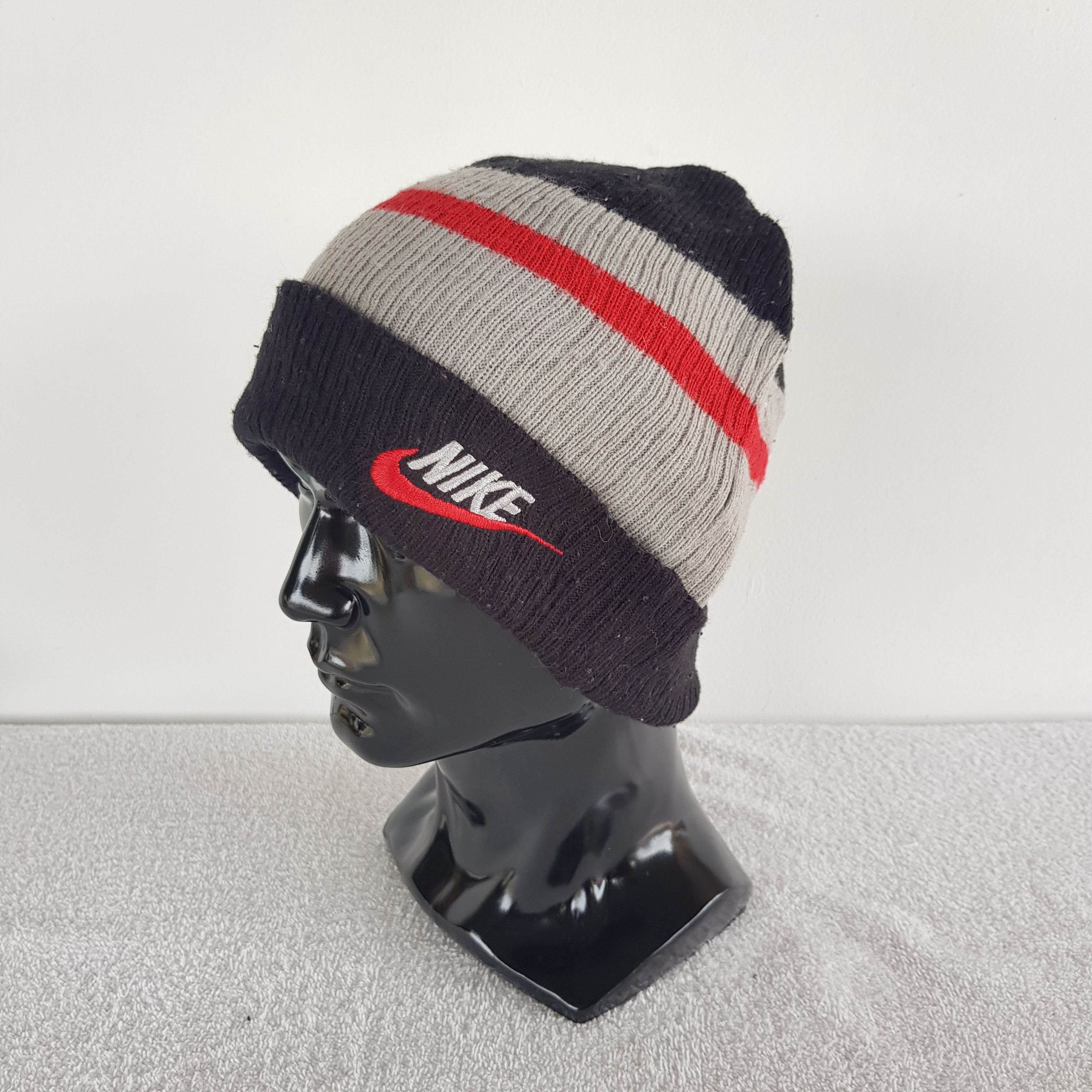 Vintage Nike Beanie Snow Cap Nike Swoosh Hats - AC10111. Size ONE SIZE - 2 Thumbnail