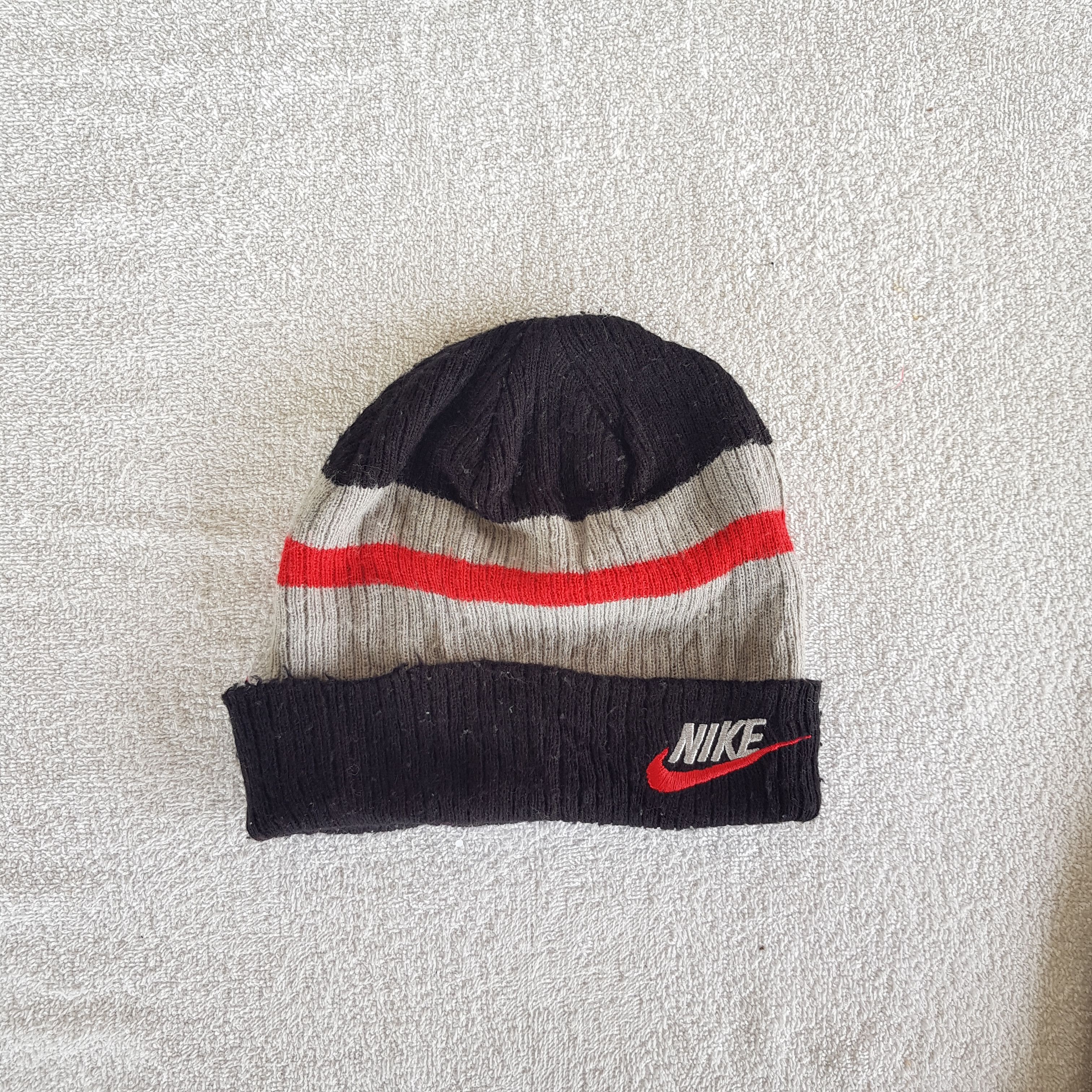 Vintage Nike Beanie Snow Cap Nike Swoosh Hats - AC10111. Size ONE SIZE - 8 Thumbnail