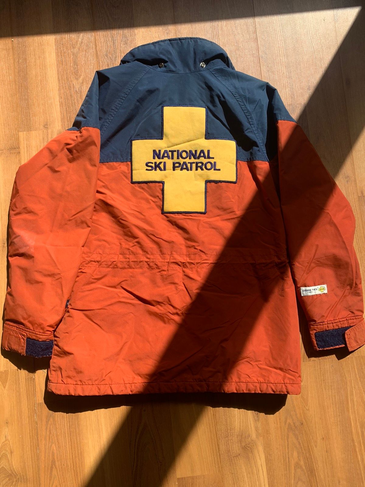 Vintage Vintage 1987 the north face national ski patrol jacket