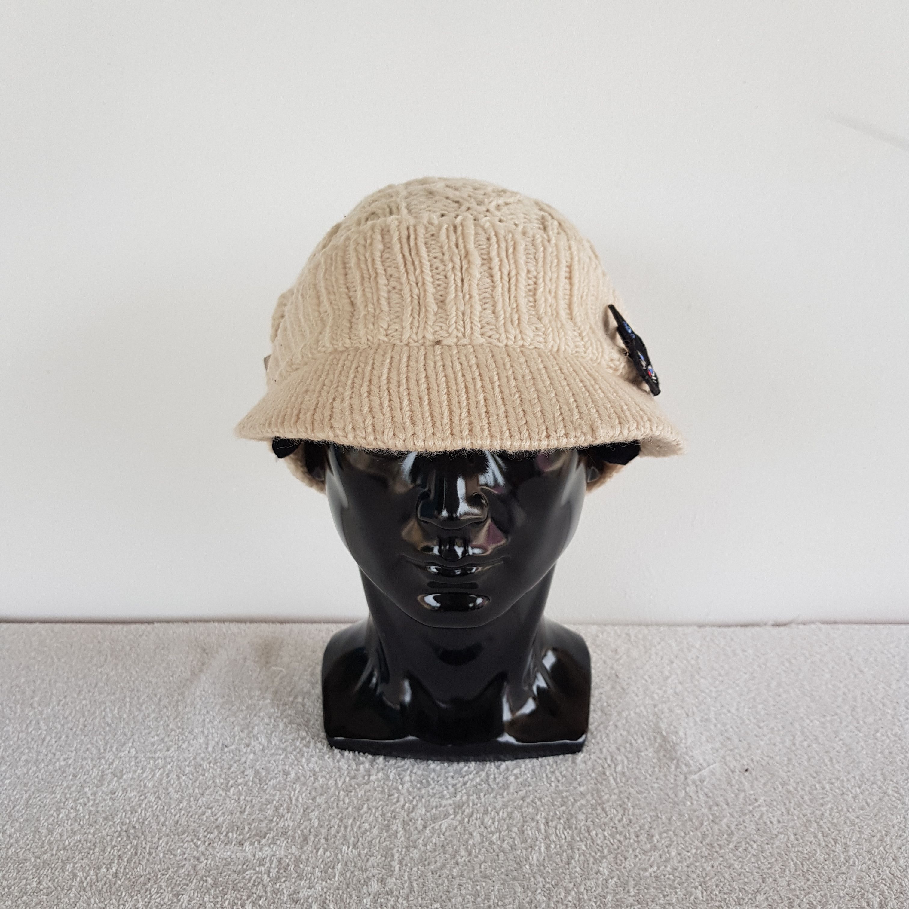 Japanese Brand × Vintage Japanese Knitted Crochet Beanie Snow Cap Japanese Hats Size ONE SIZE - 2 Thumbnail