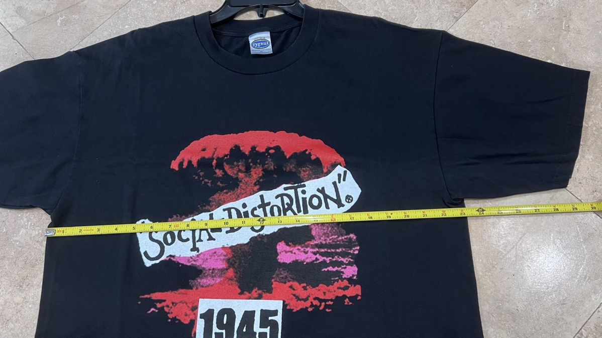 Band Tees Social Distortion 1945 Tee Punk Rockabilly Size XL Size US XL / EU 56 / 4 - 7 Thumbnail