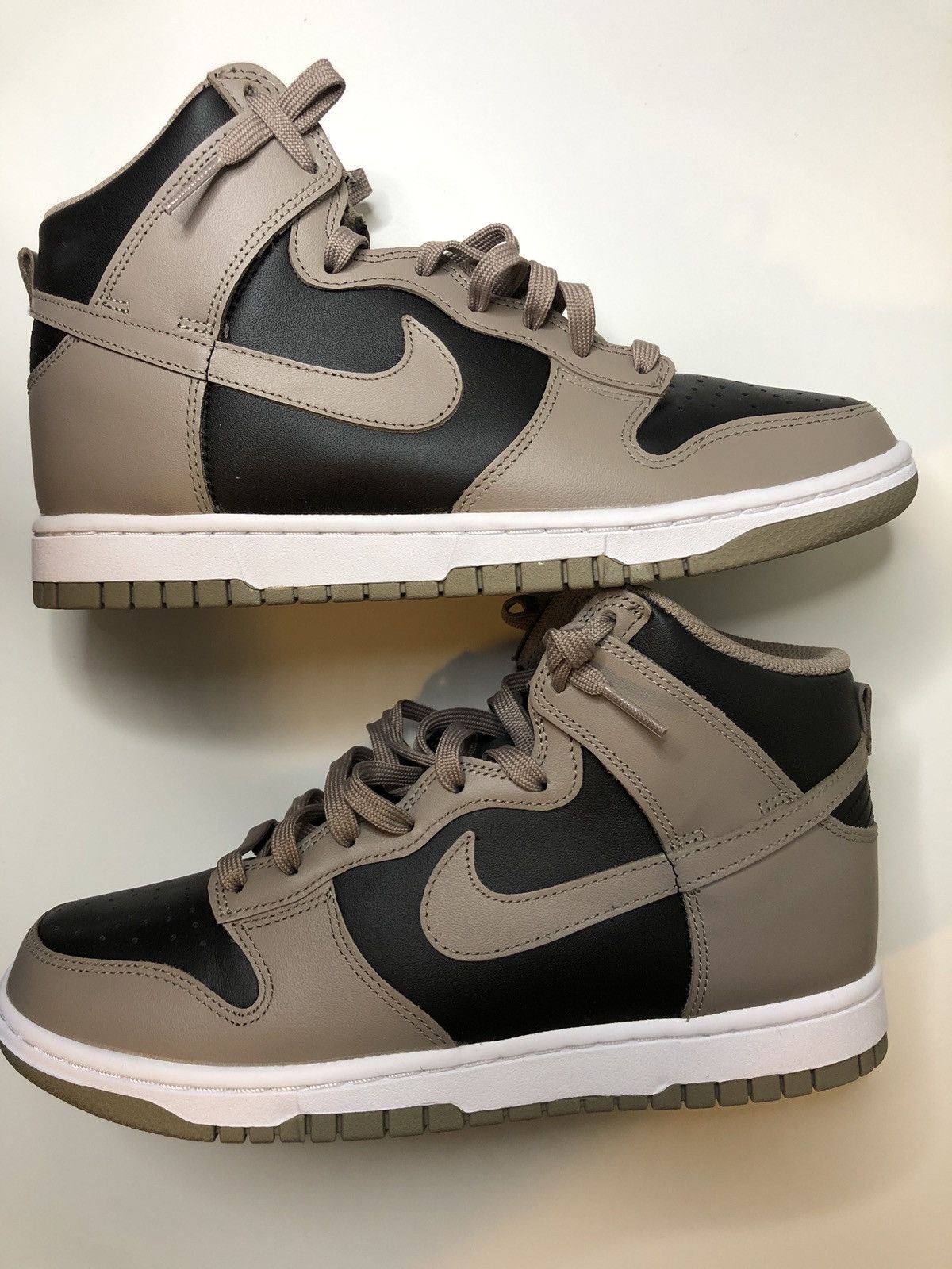 Nike Nike Dunk High Moon Fossil Size US 8 / EU 41 - 1 Thumbnail