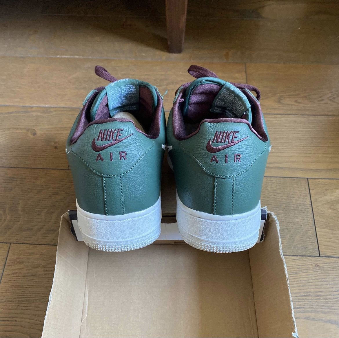 Nike Air Force 1 Low Retro 2018 Hong Kong Size 12 Size US 12 / EU 45 - 3 Thumbnail