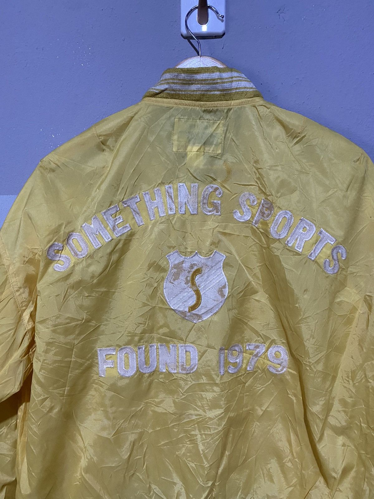 Vintage Vintage 80s Something Sports Varsity Jacket – Yellow Bomber Size US M / EU 48-50 / 2 - 6 Thumbnail