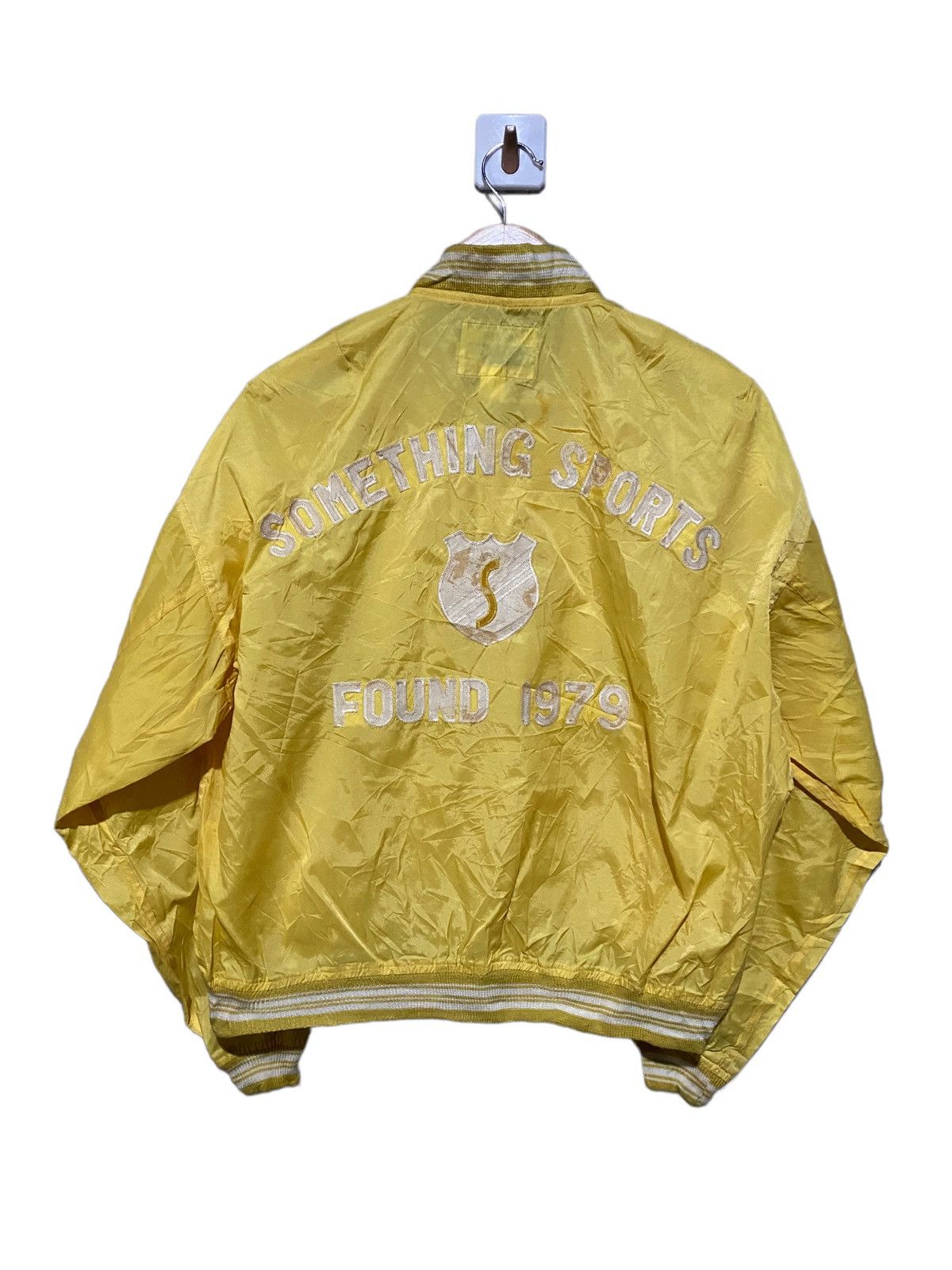 Vintage Vintage 80s Something Sports Varsity Jacket – Yellow Bomber Size US M / EU 48-50 / 2 - 1 Thumbnail