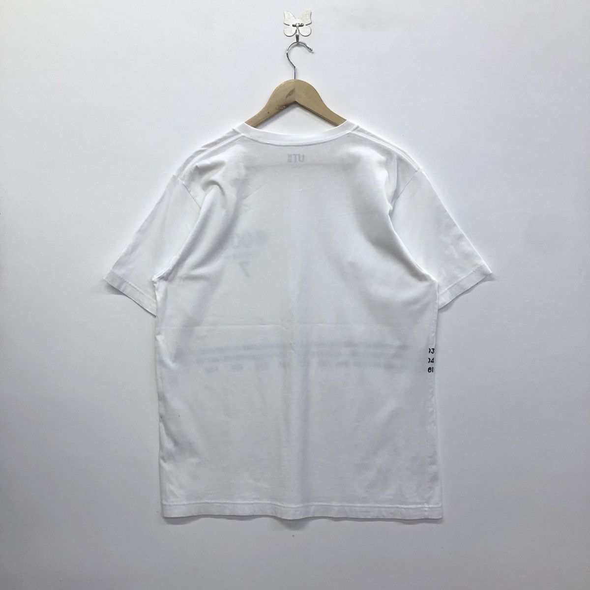 Anime Tokyo Ghoul Collab With Uniqlo Kaneki Ken Anime Tshirt Size US L / EU 52-54 / 3 - 9 Thumbnail