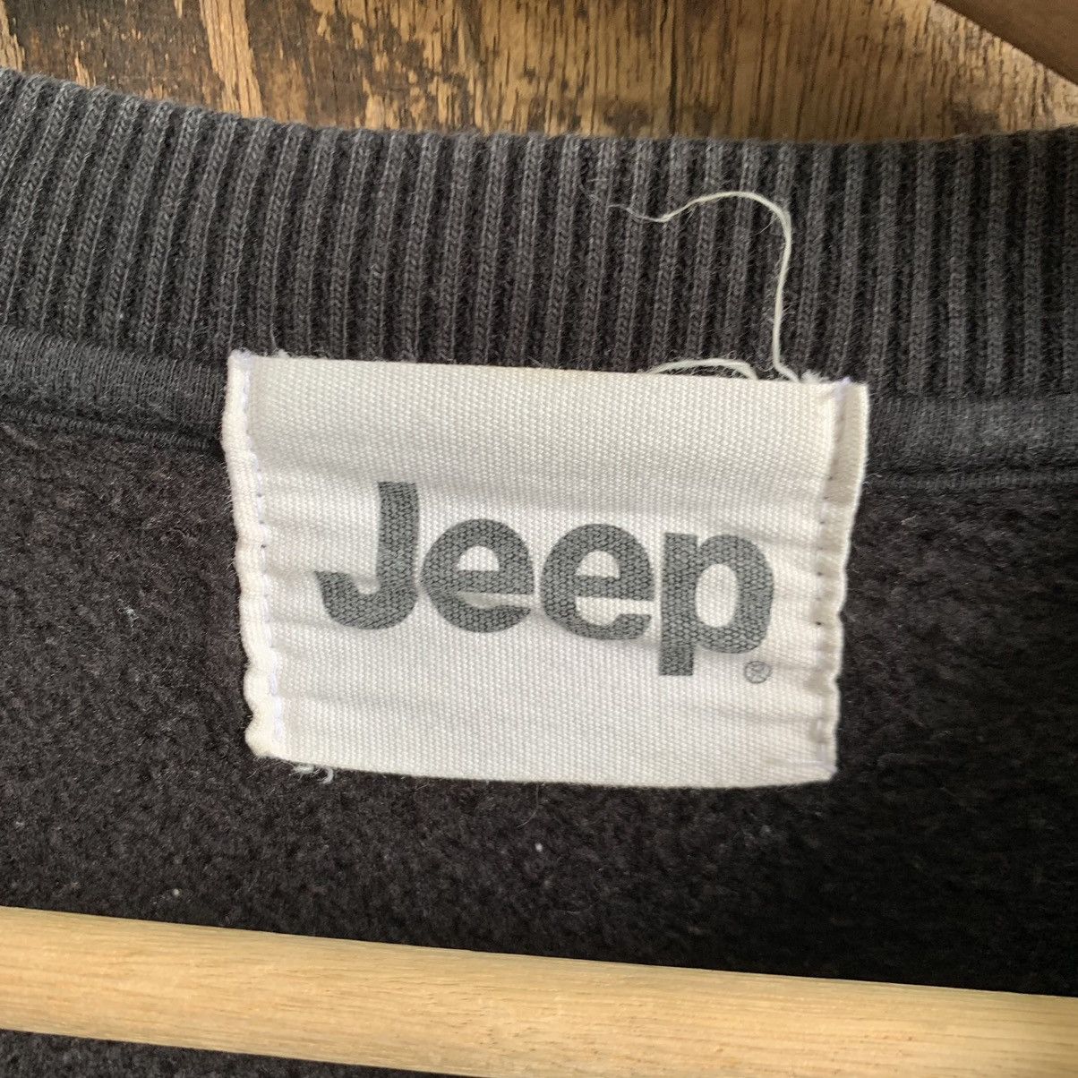 Jeep Vintage Jeep 4x4 Sunfaded Sweatshirt Size US L / EU 52-54 / 3 - 4 Thumbnail