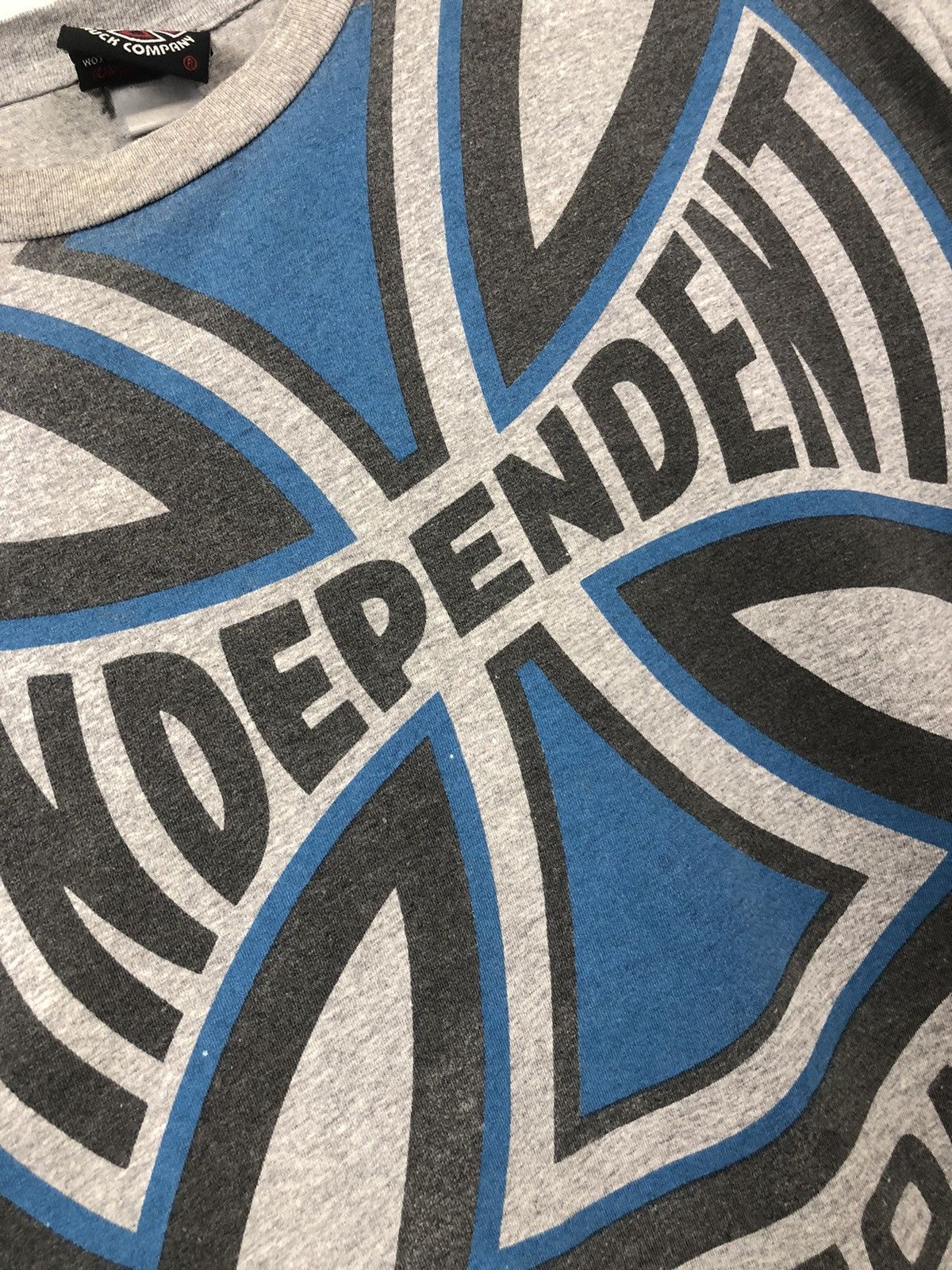 Independent Truck Co. × Shorty's Skateboards Vintage Independent Shirt size XL Size US XL / EU 56 / 4 - 4 Thumbnail