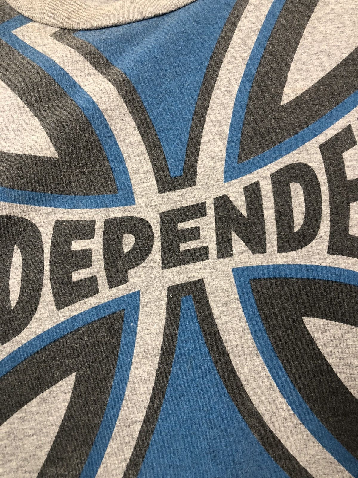Independent Truck Co. × Shorty's Skateboards Vintage Independent Shirt size XL Size US XL / EU 56 / 4 - 5 Thumbnail