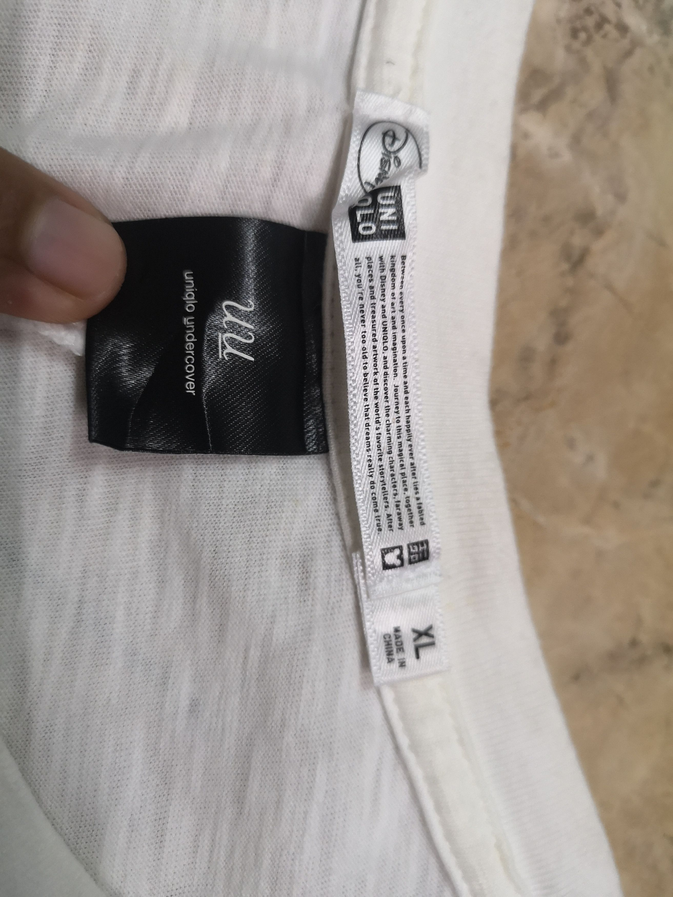 Disney 🔥Uniqlo Undercover x Disney Size US XL / EU 56 / 4 - 5 Thumbnail